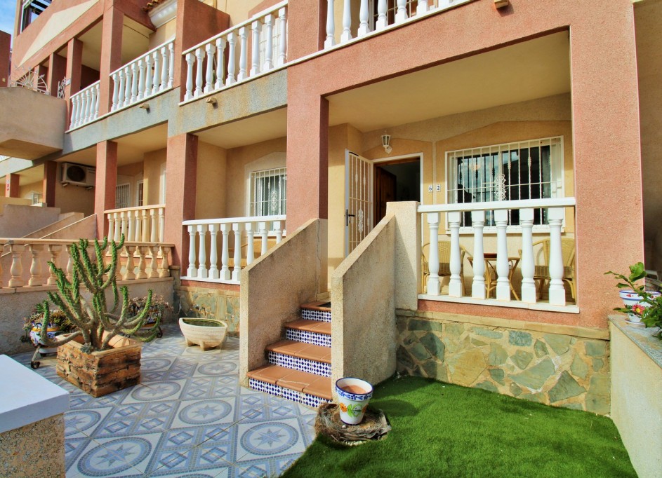 Venta - Apartamento piso -
Villamartín