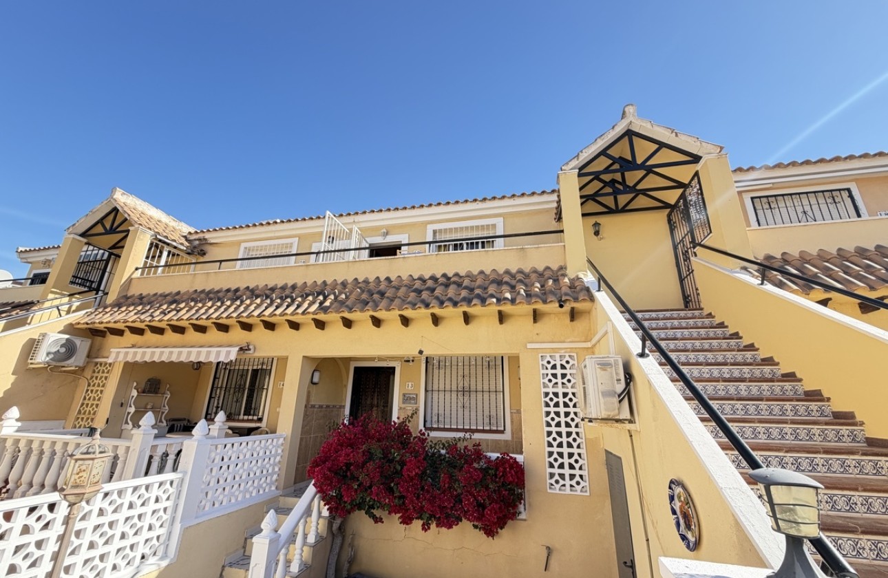 Venta - Apartamento / Piso -
Villamartín