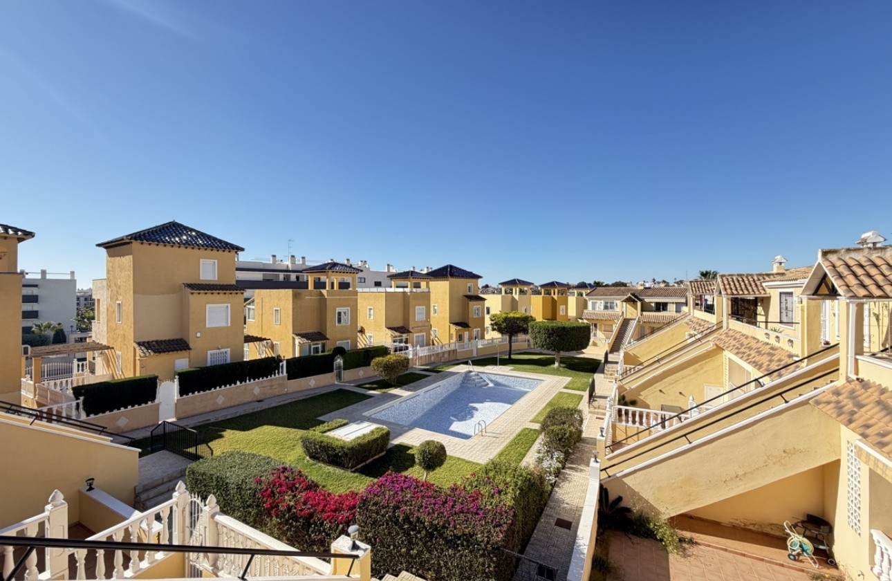 Venta - Apartamento / Piso -
Villamartín