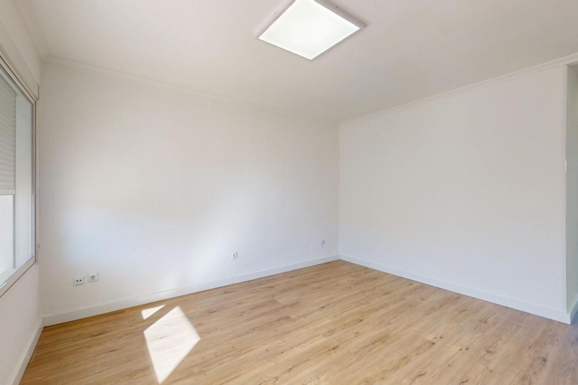 Venta - Apartamento / Piso -
Villamartín