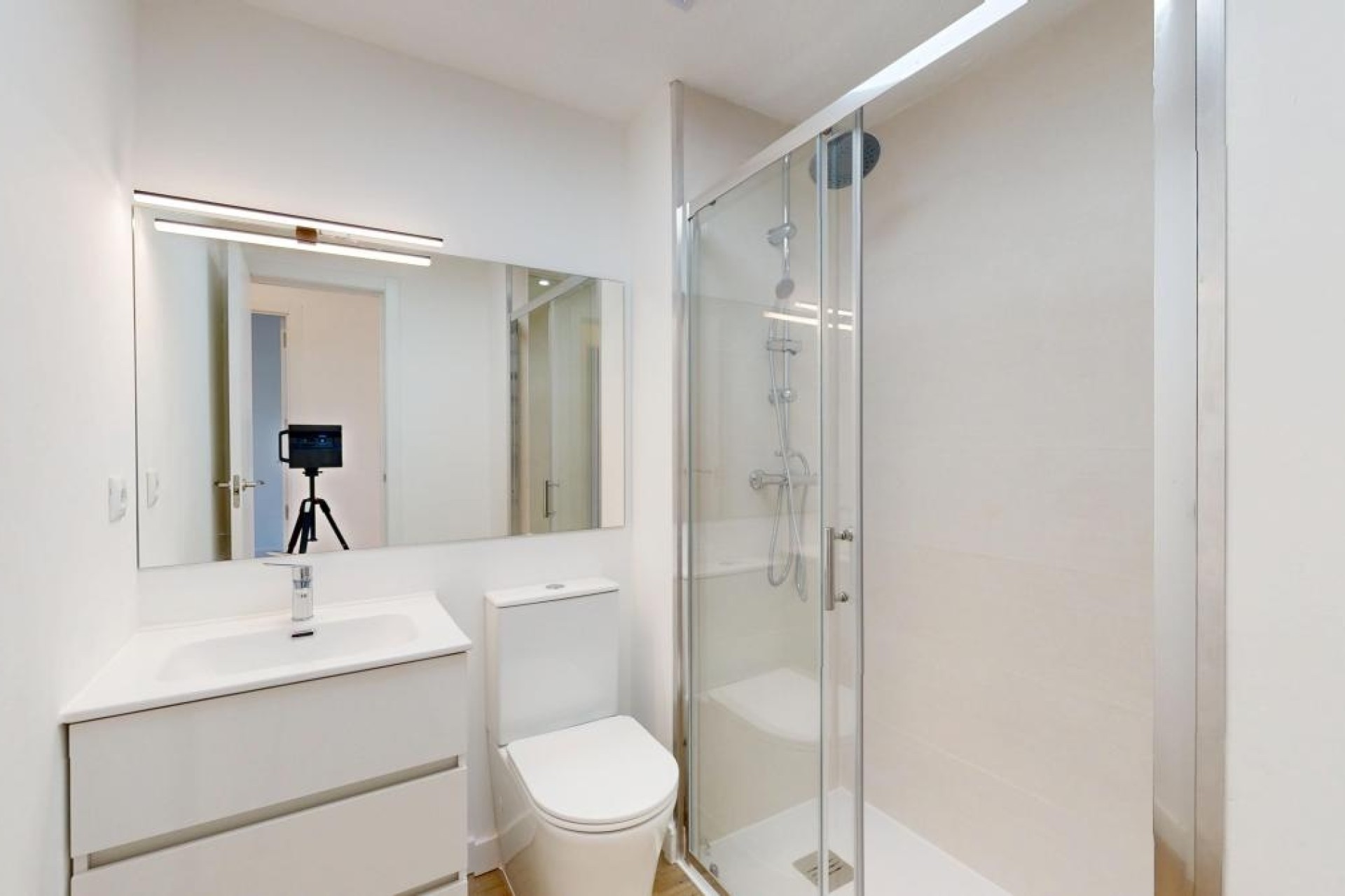 Venta - Apartamento / Piso -
Villamartín