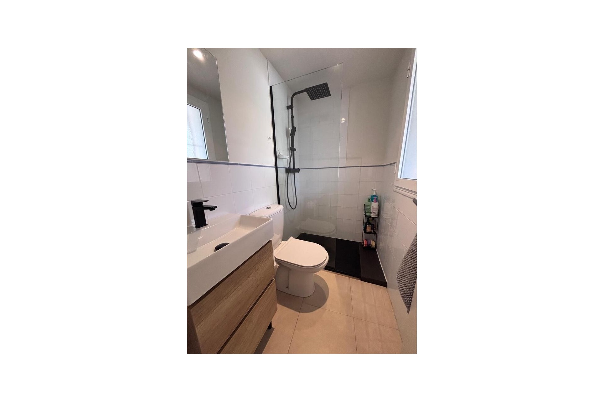 Venta - Apartamento / Piso -
Villamartín