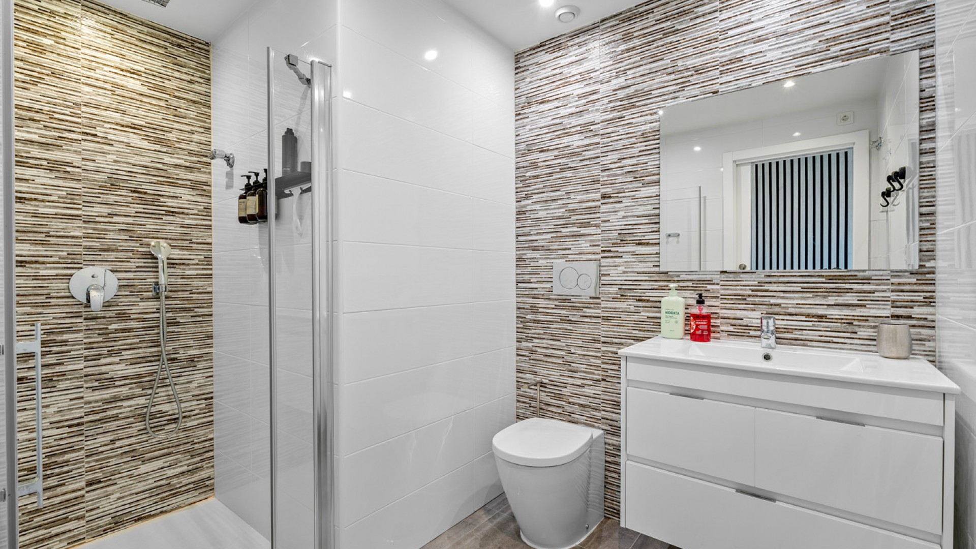 Venta - Bungalow adosado -
Torrevieja