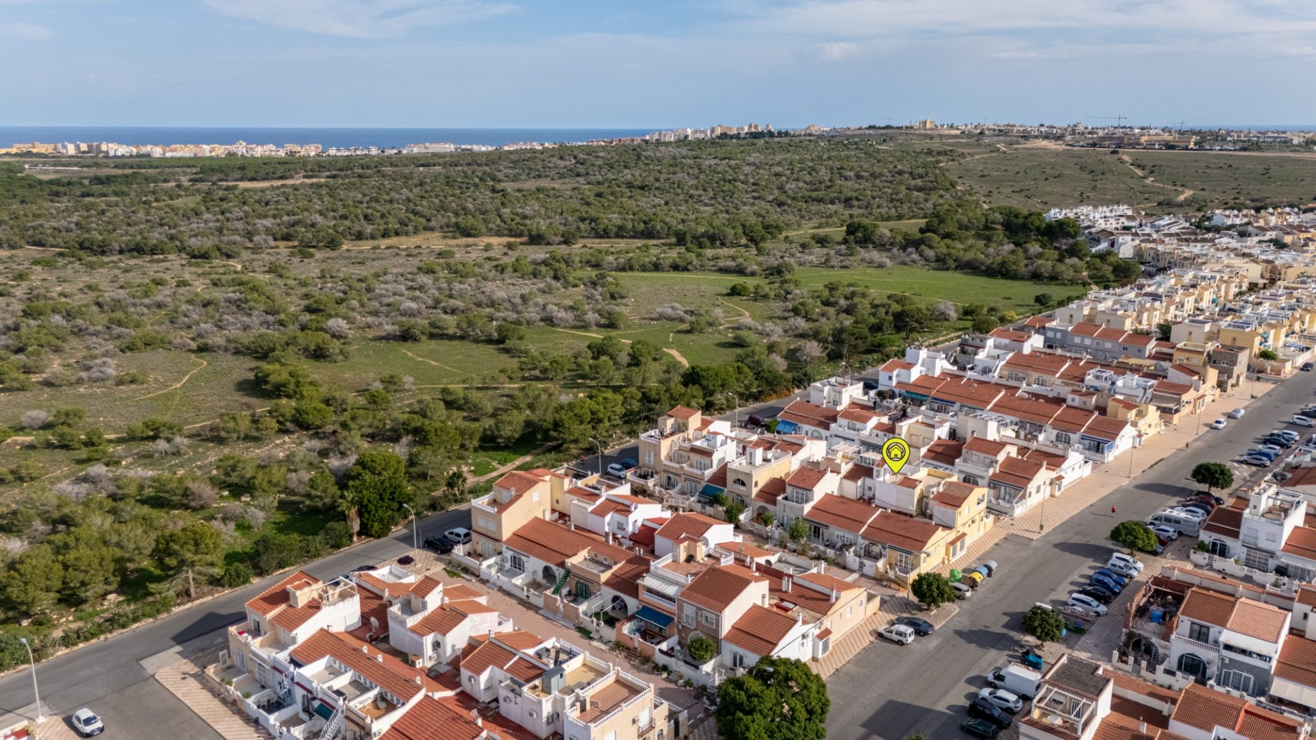 Venta - Casa adosada / Casa adosada -
Torrevieja - La Siesta