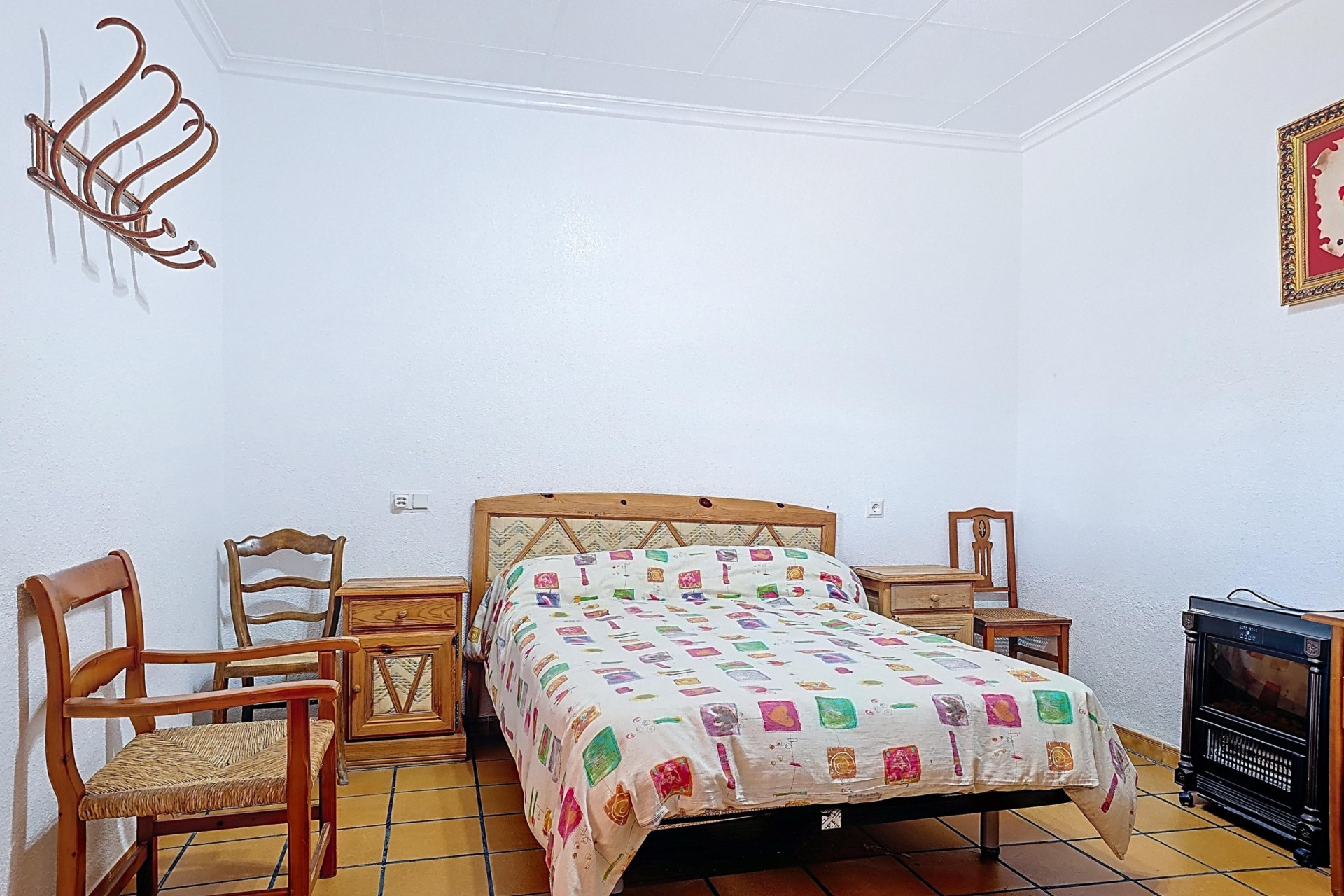 Venta - Casa de campo -
Yecla