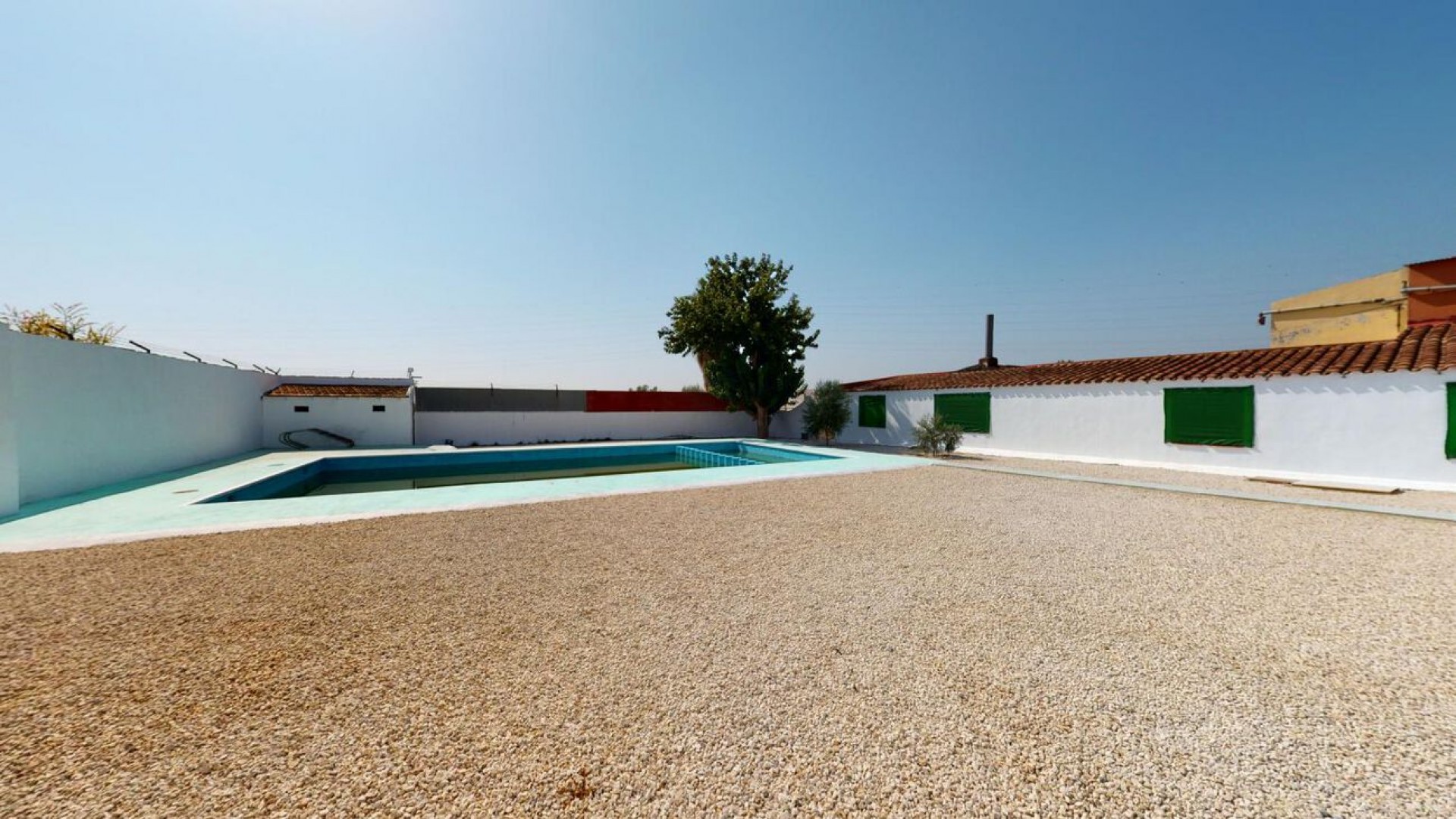 Venta - Casa de pueblo -
Albatera