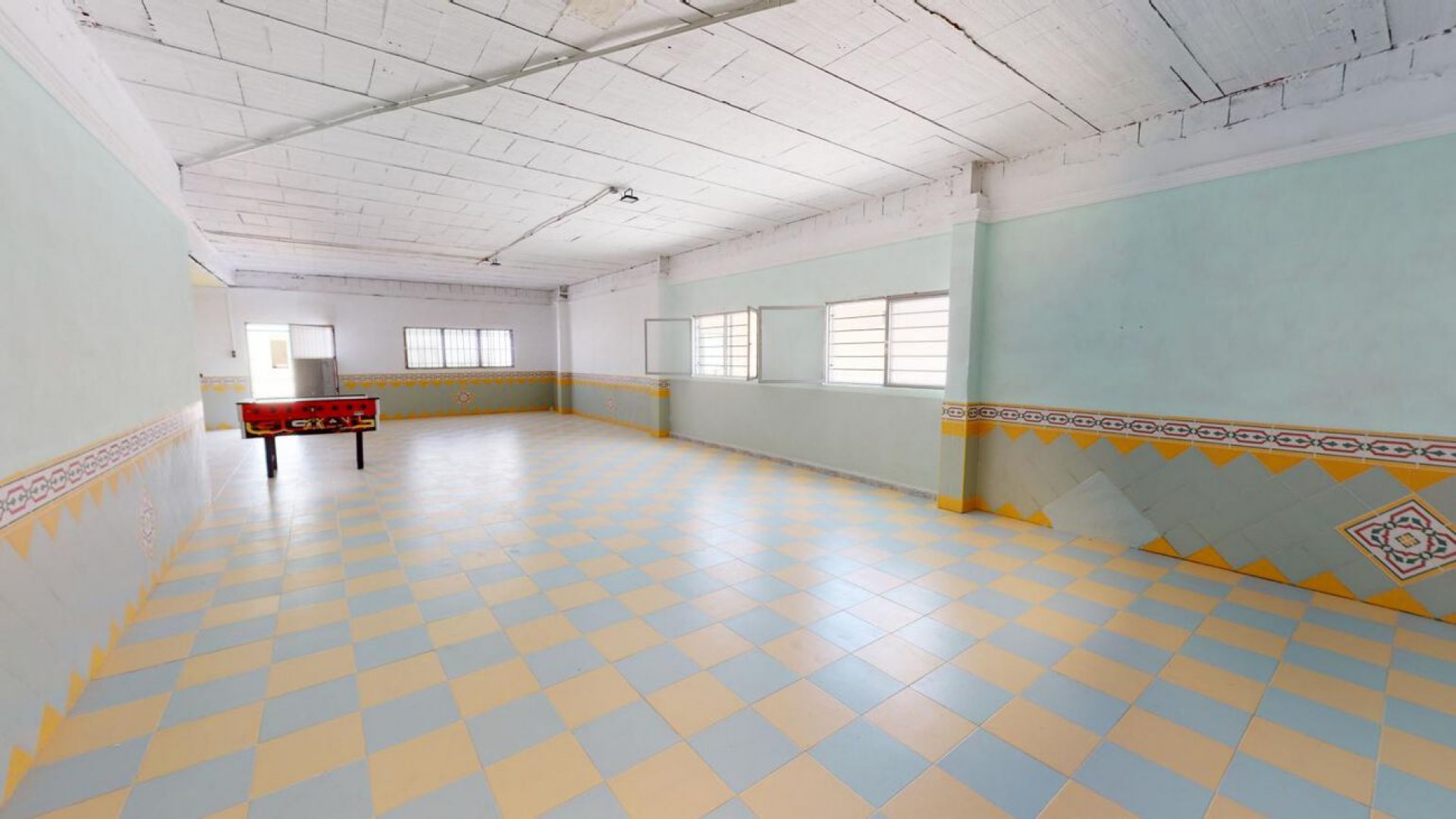 Venta - Casa de pueblo -
Albatera