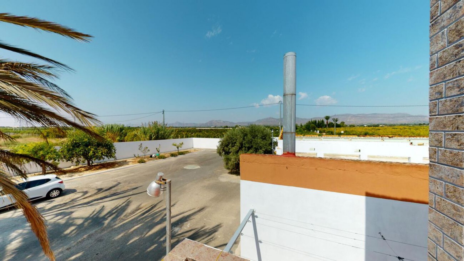 Venta - Casa de pueblo -
Albatera