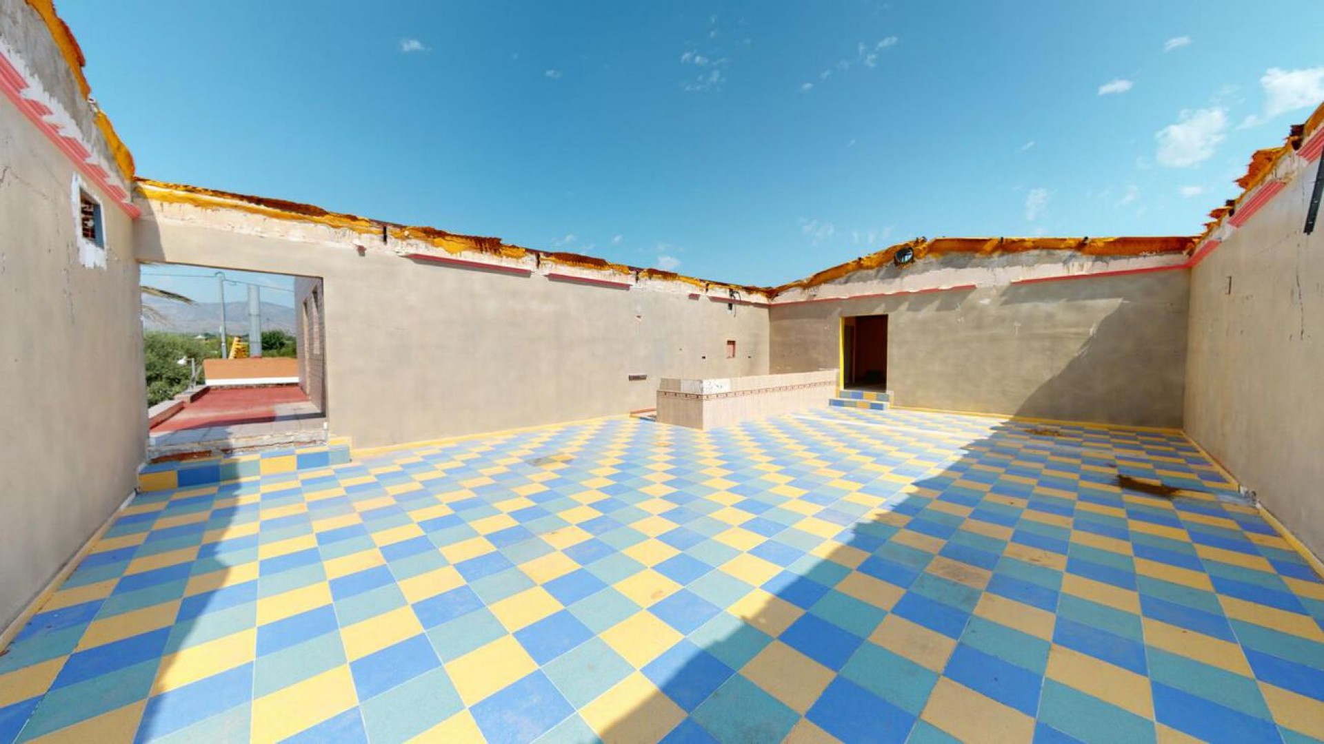 Venta - Casa de pueblo -
Albatera