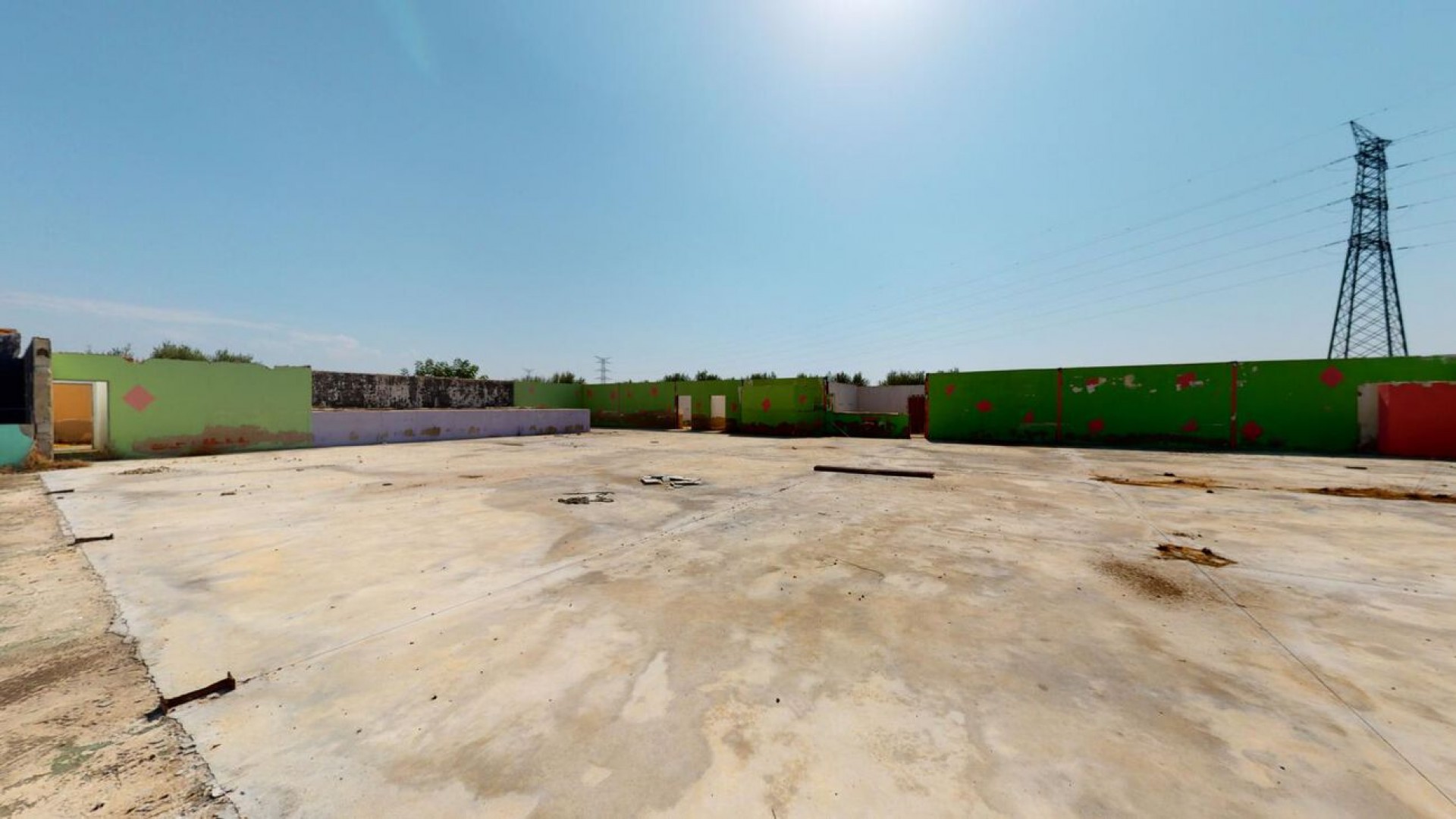 Venta - Casa de pueblo -
Albatera