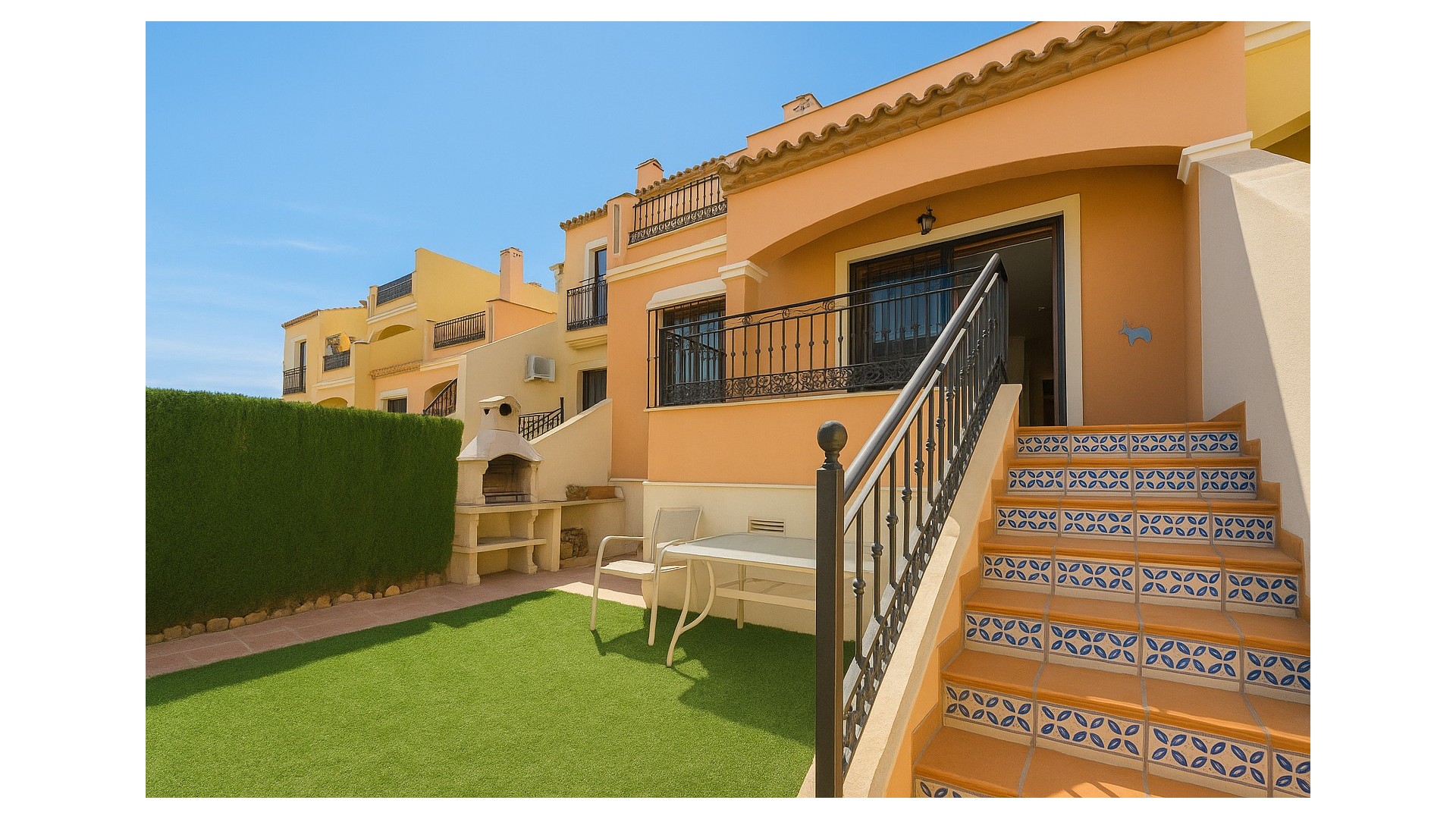 Venta - Casa de pueblo -
Algorfa - La Finca Golf Resort