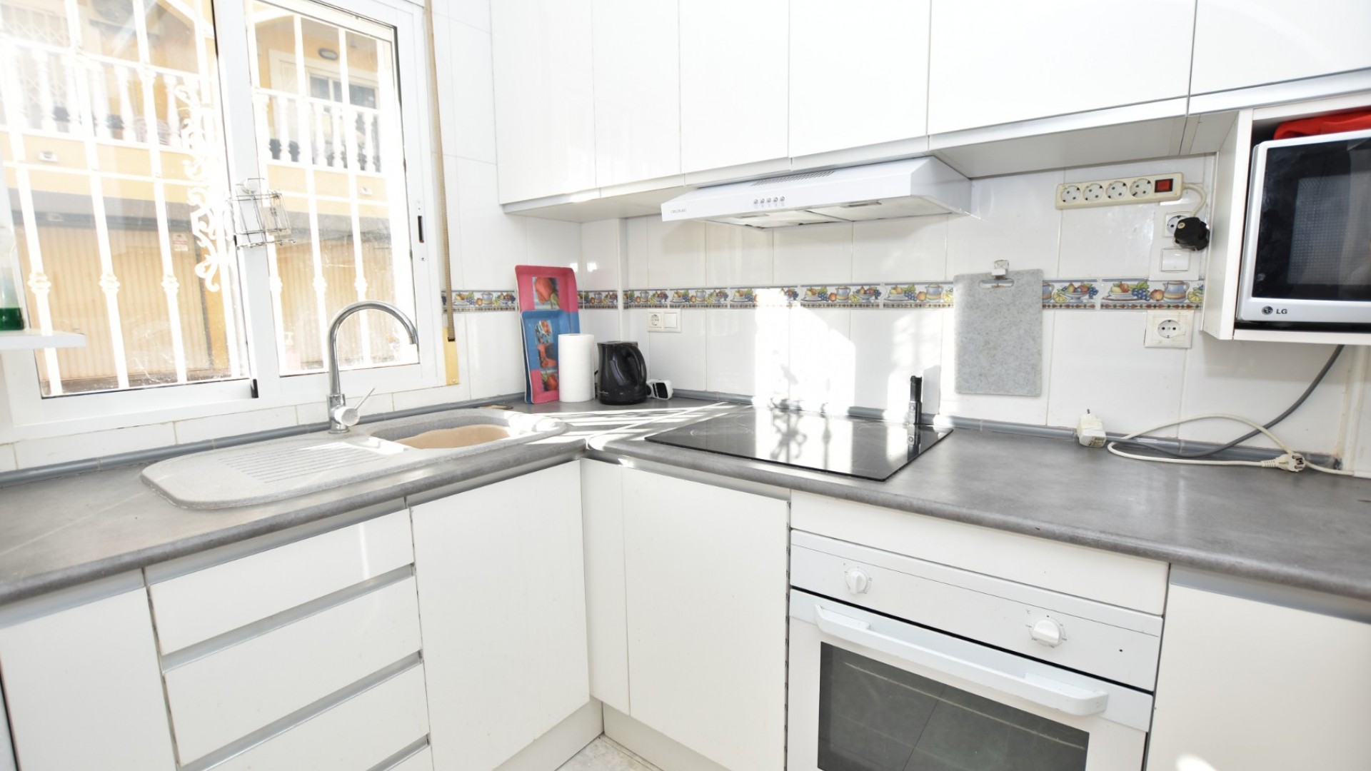 Venta - Casa de pueblo -
Algorfa - Montemar