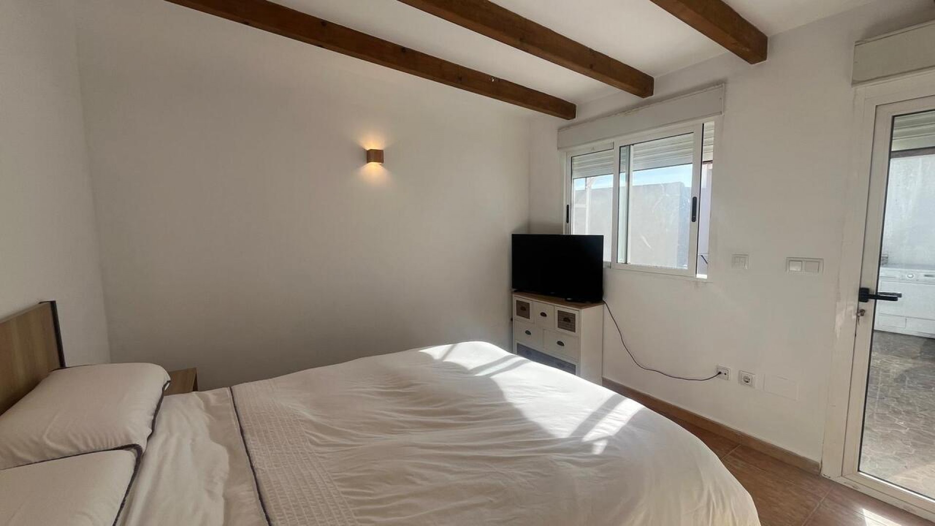 Venta - Casa de pueblo -
Algorfa