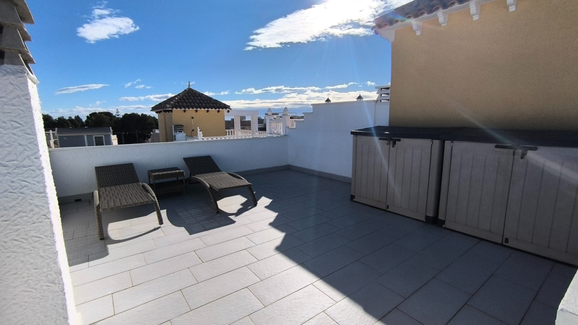 Venta - Casa de pueblo -
Algorfa