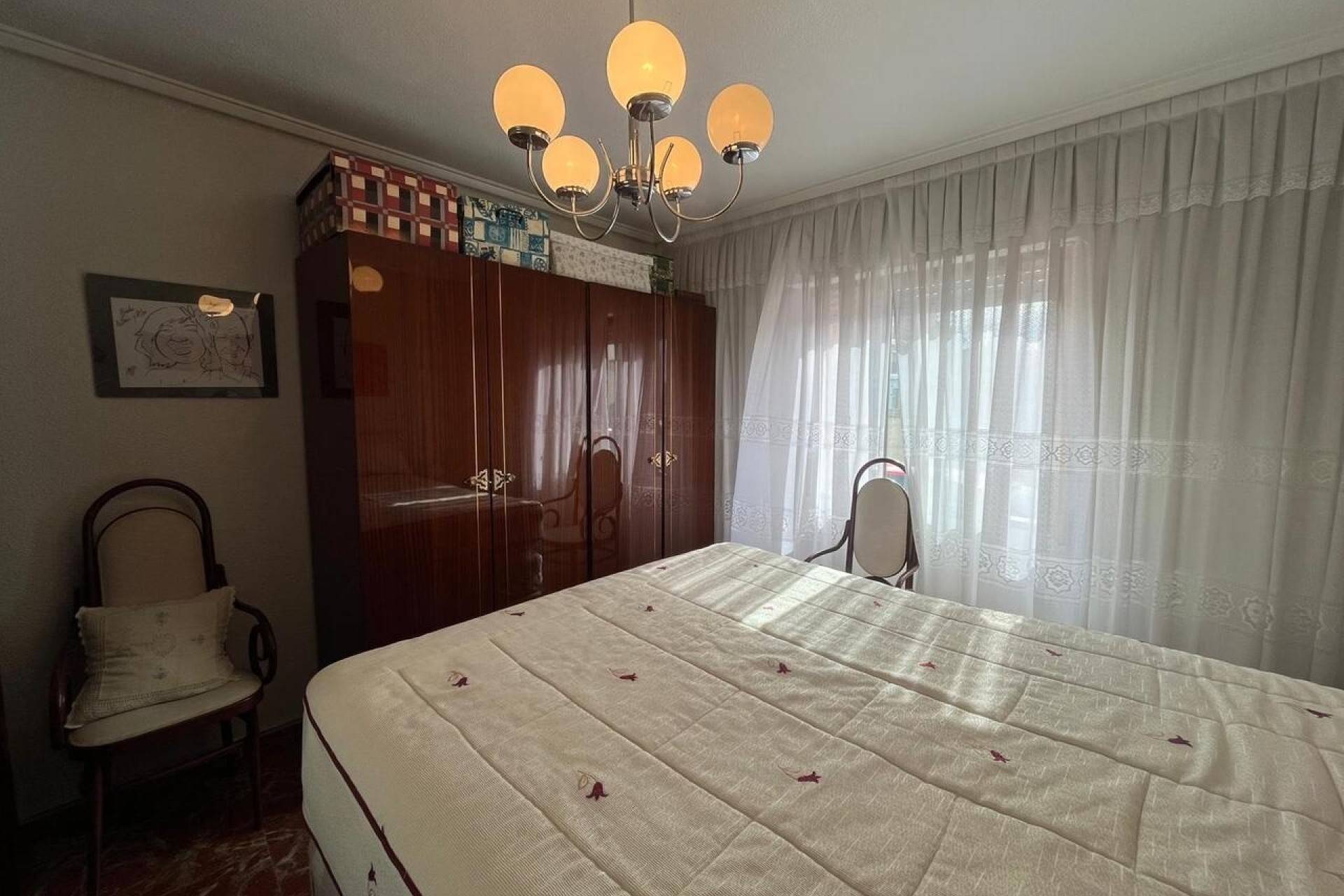 Venta - Casa de pueblo -
Algorfa