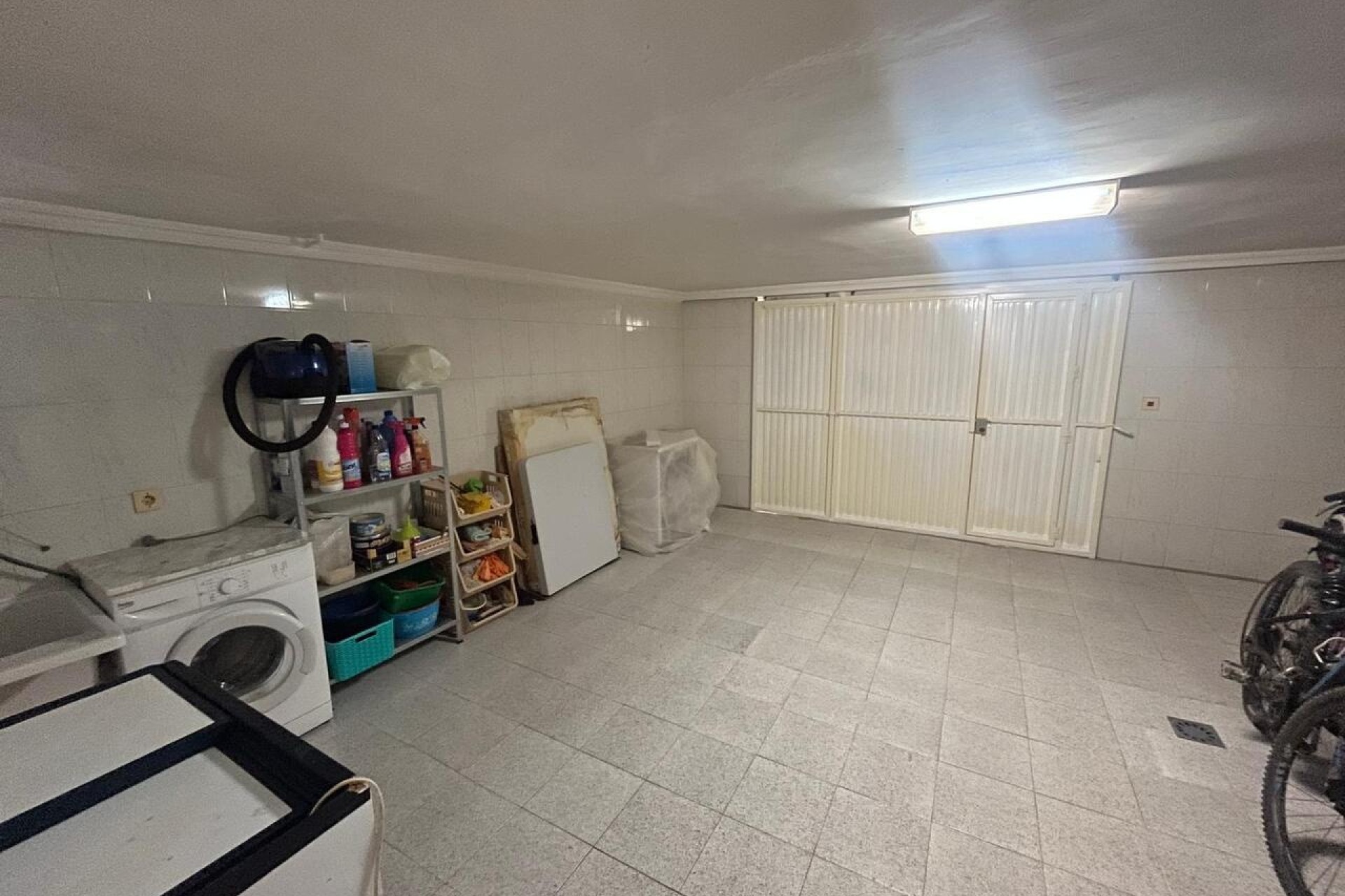 Venta - Casa de pueblo -
Algorfa