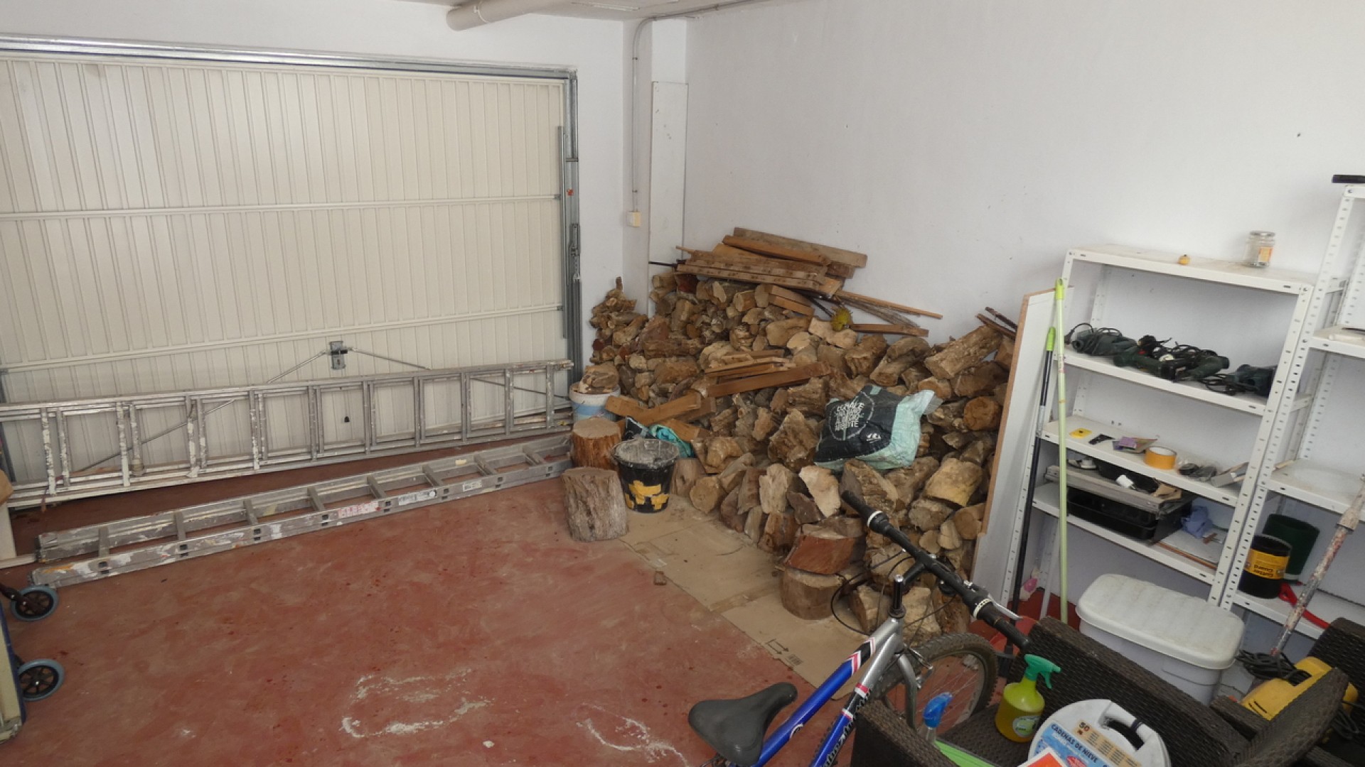 Venta - Casa de pueblo -
Algorfa