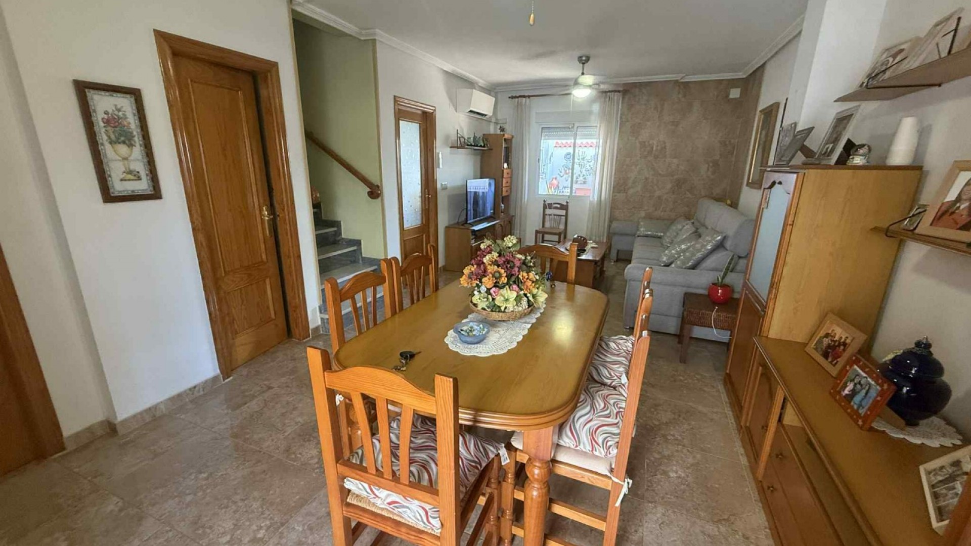 Venta - Casa de pueblo -
Almoradí