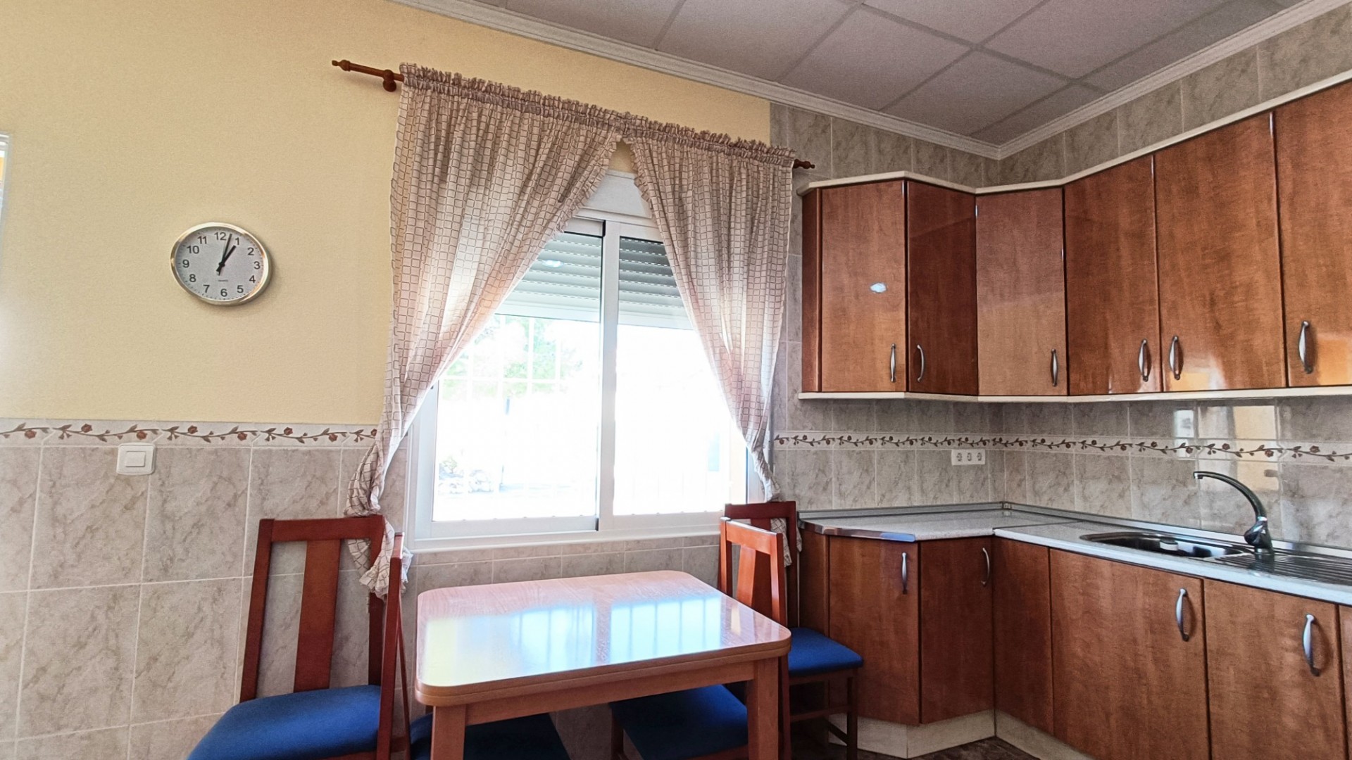 Venta - Casa de pueblo -
Barbarroja