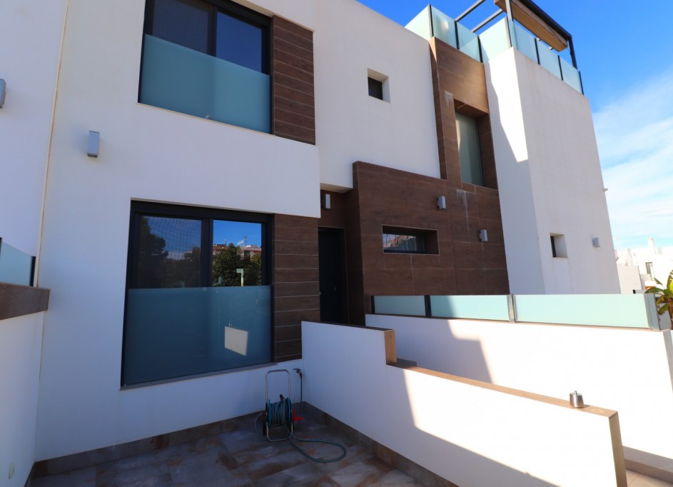 Venta - Casa de pueblo -
Benijofar - Benijofar - Village