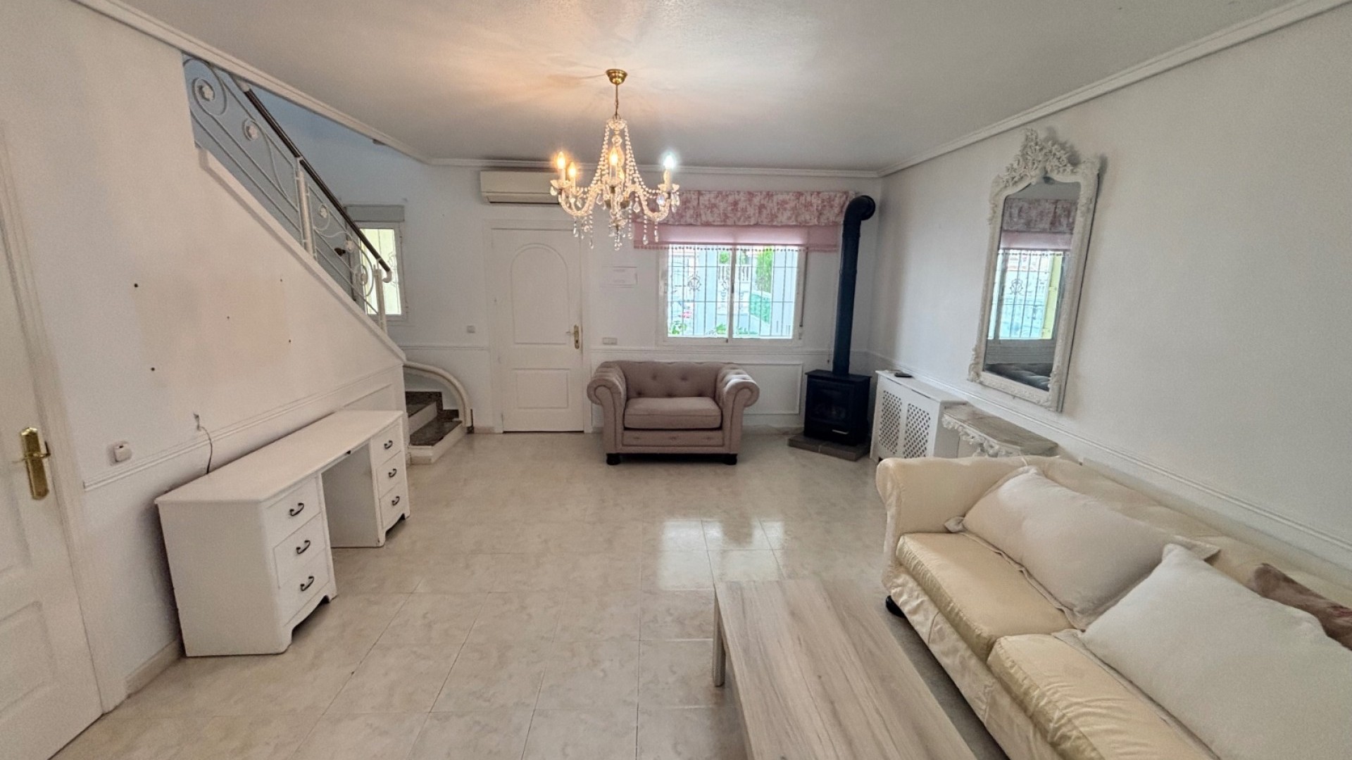 Venta - Casa de pueblo -
Benijofar - Monte Azul