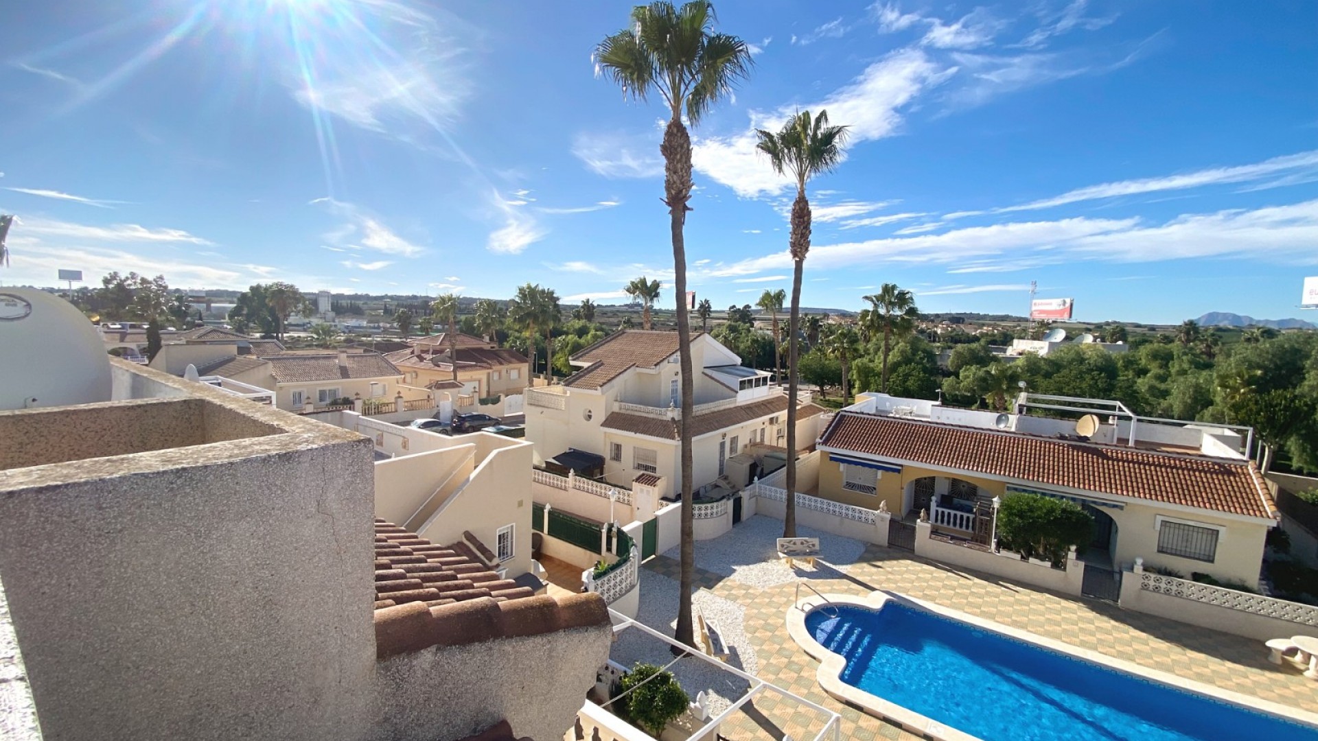 Venta - Casa de pueblo -
Benijofar - Monte Azul