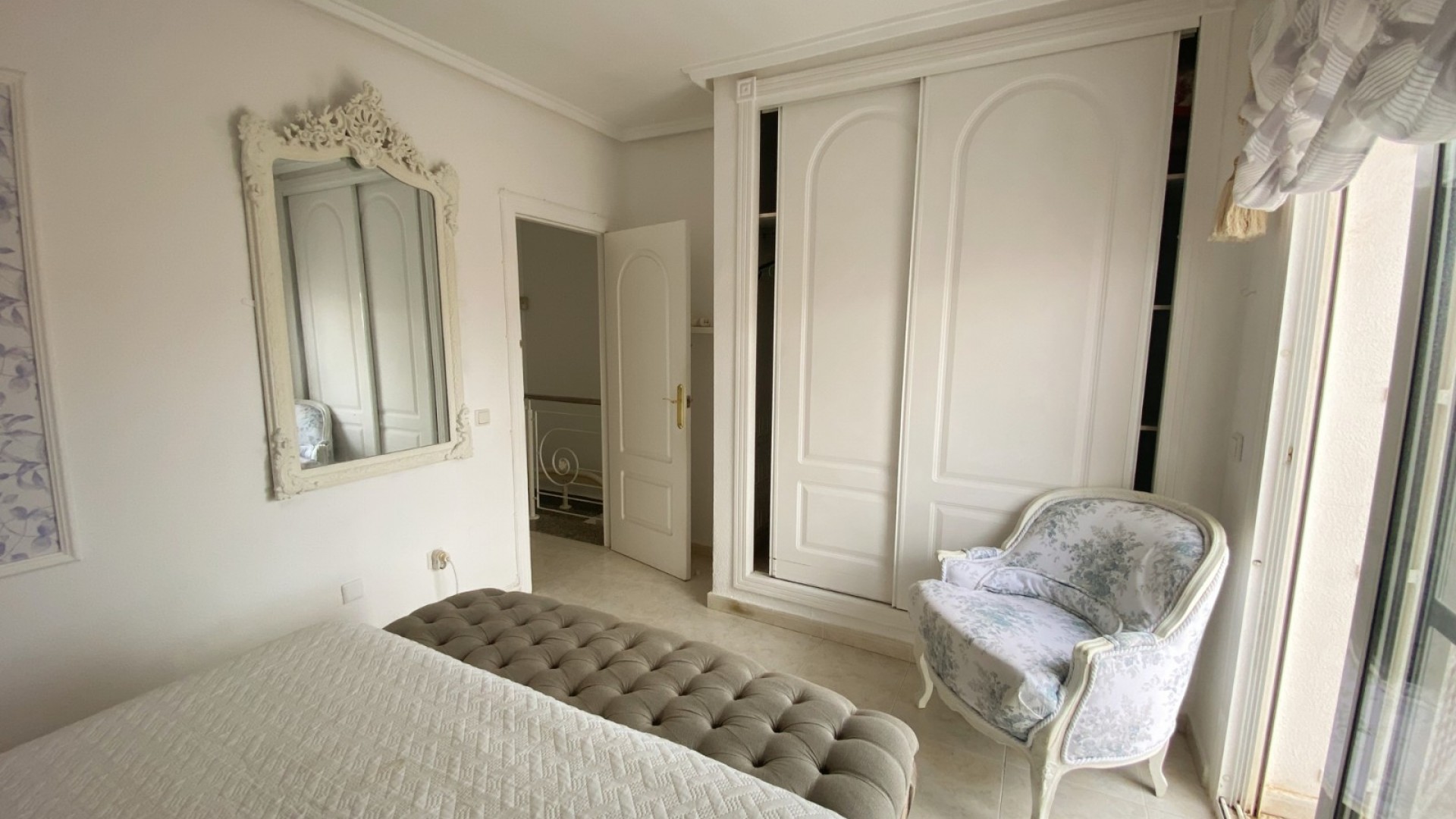 Venta - Casa de pueblo -
Benijofar - Monte Azul