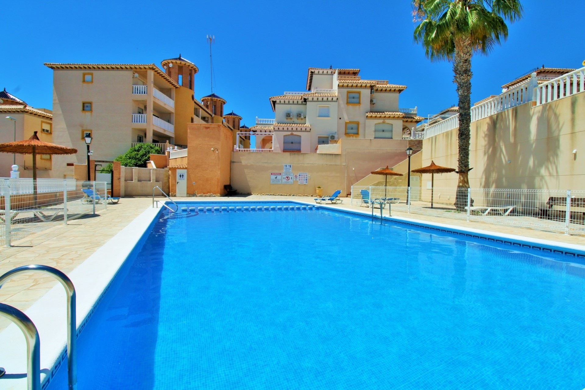 Venta - Casa de pueblo -
Cabo Roig