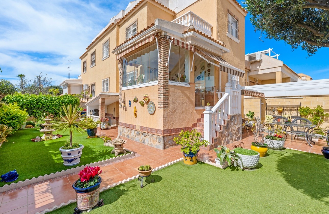 Venta - Casa de pueblo -
Ciudad Quesada - Rojales - Rojales