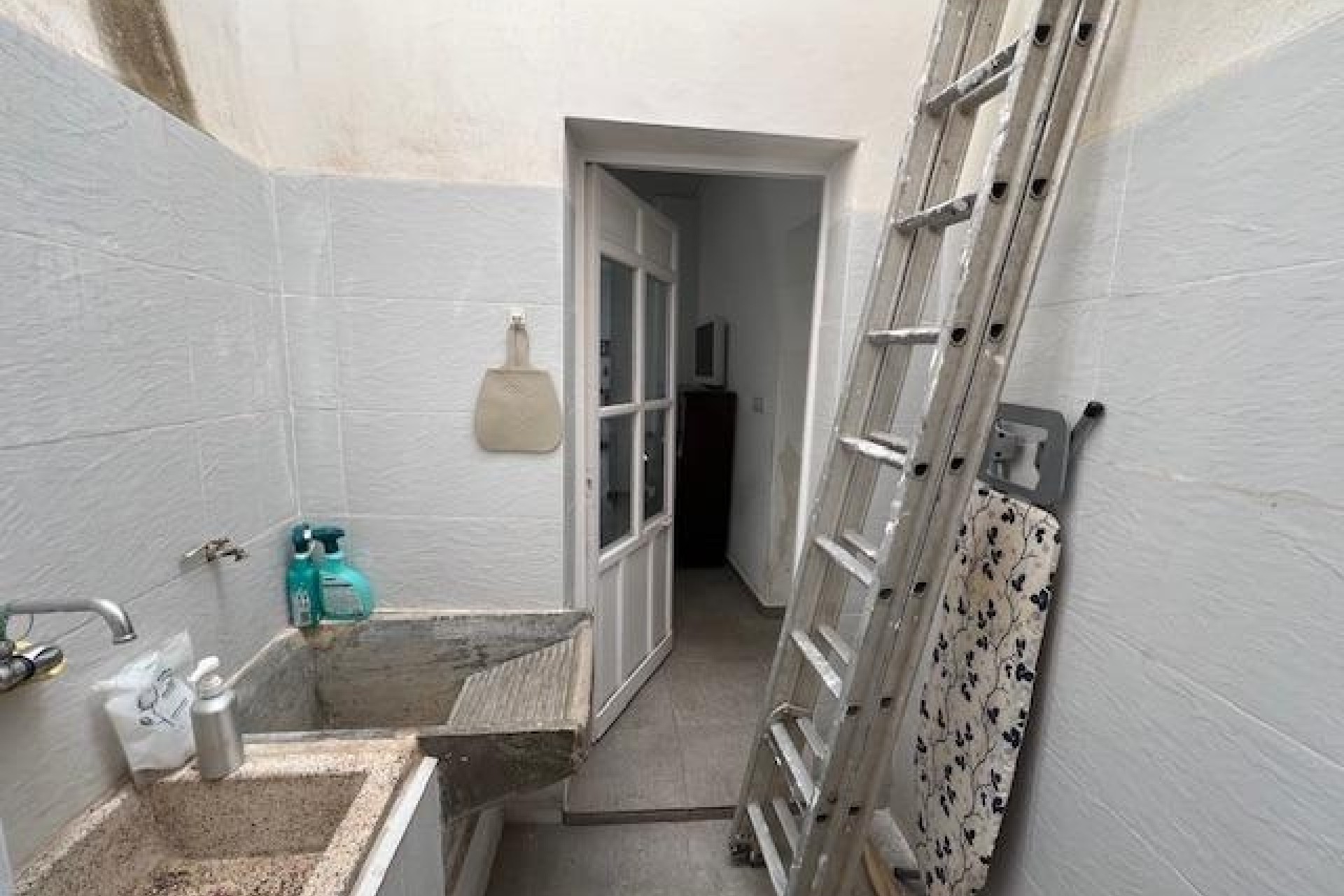 Venta - Casa de pueblo -
Dolores - Centro