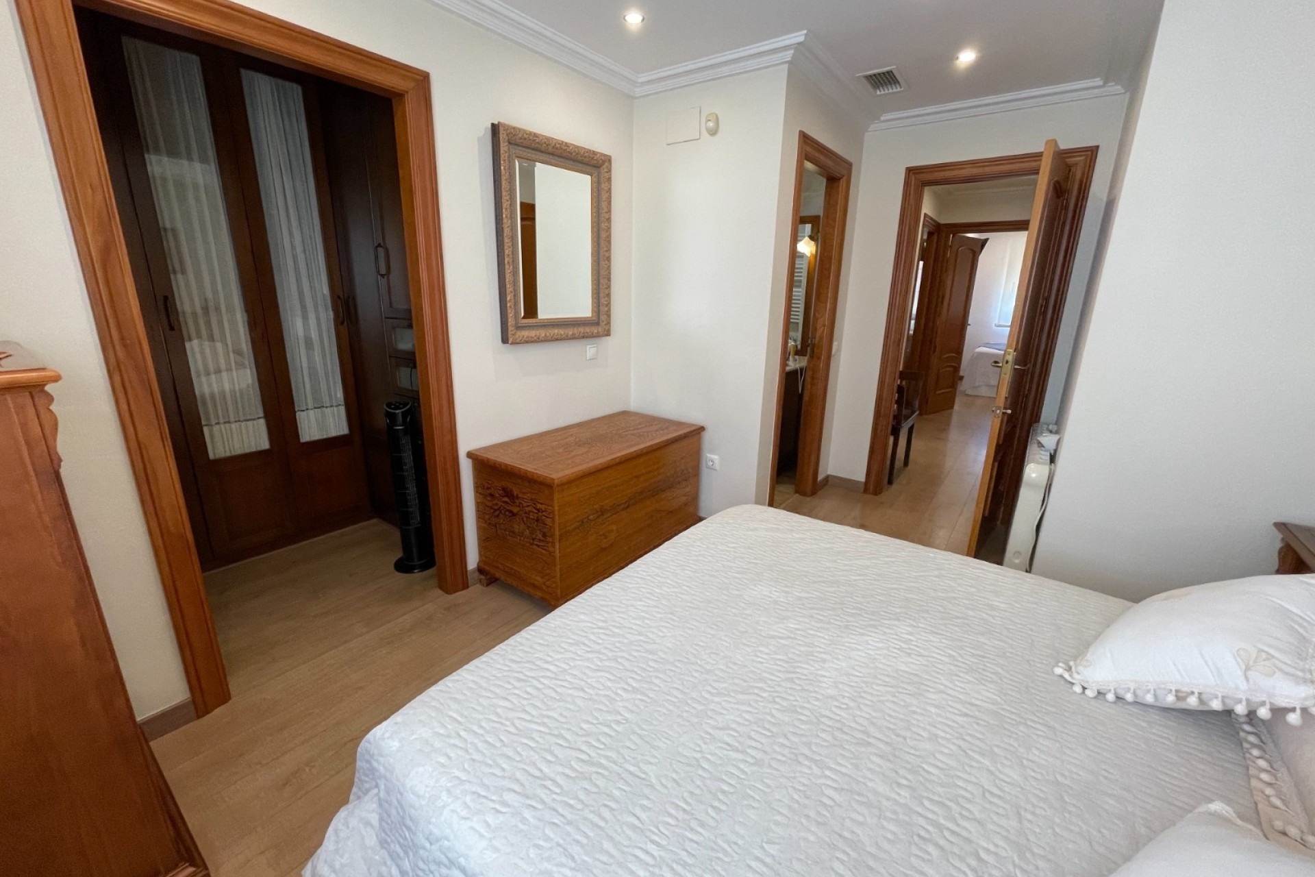 Venta - Casa de pueblo -
Elche - Center