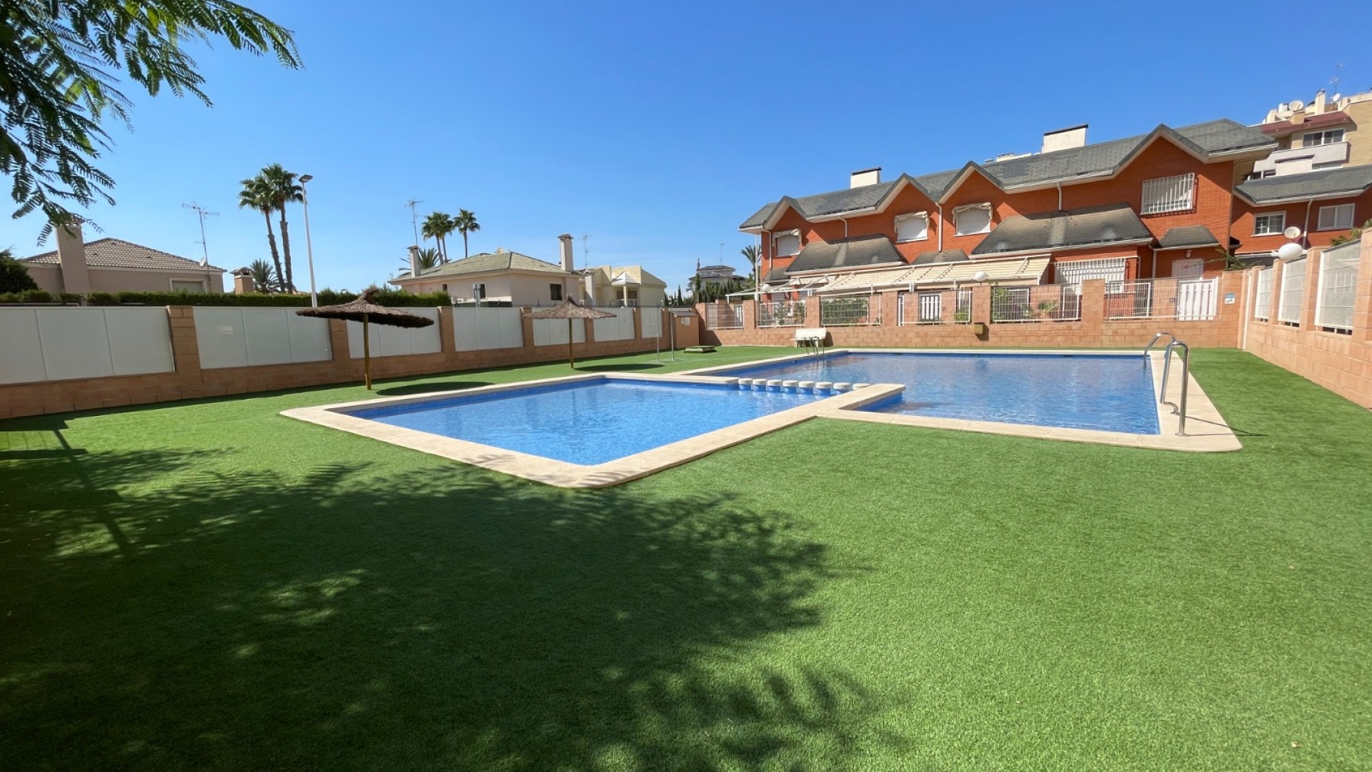 Venta - Casa de pueblo -
Elche - Centro