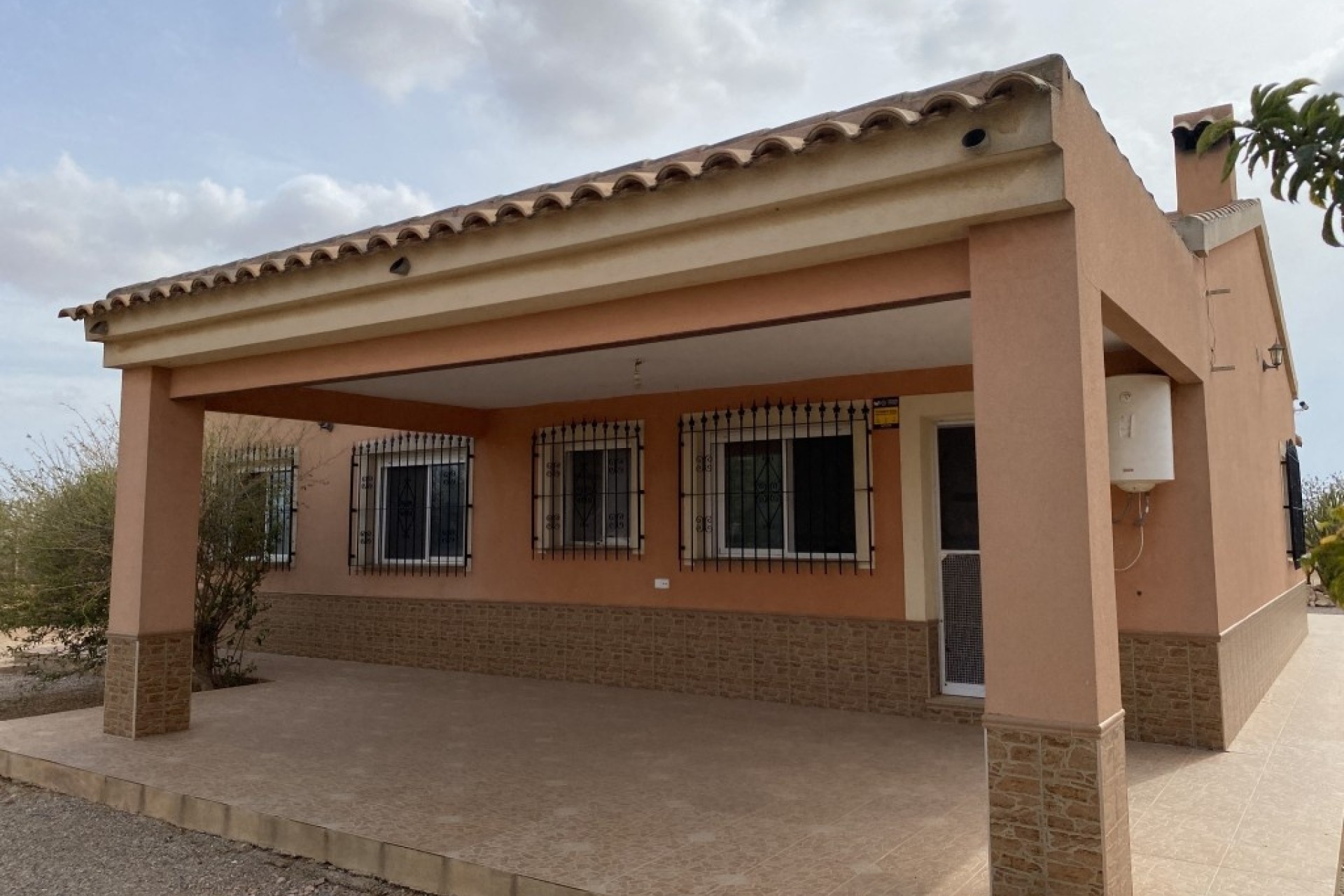 Venta - Casa de pueblo -
Fuente Álamo - Inland