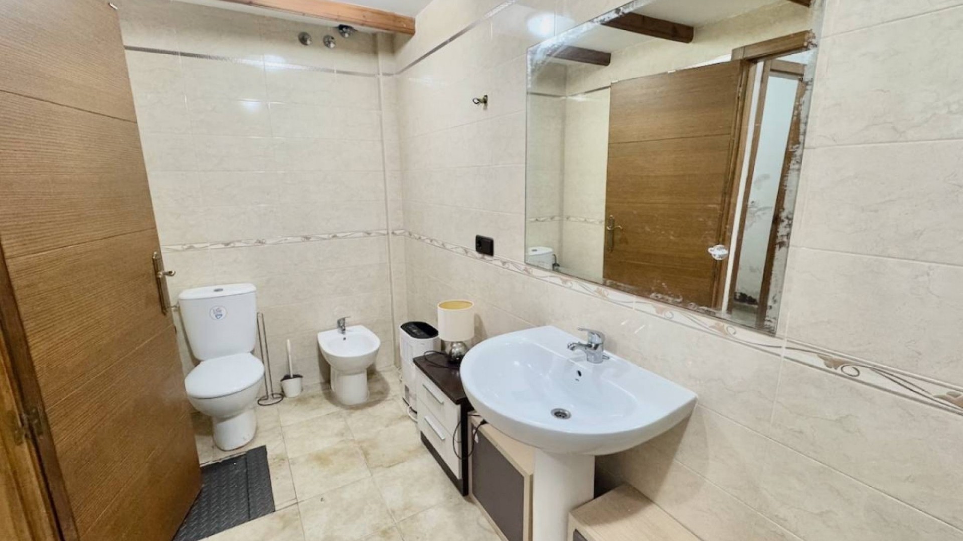 Venta - Casa de pueblo -
Guardamar del Segura - Urbanizaciones