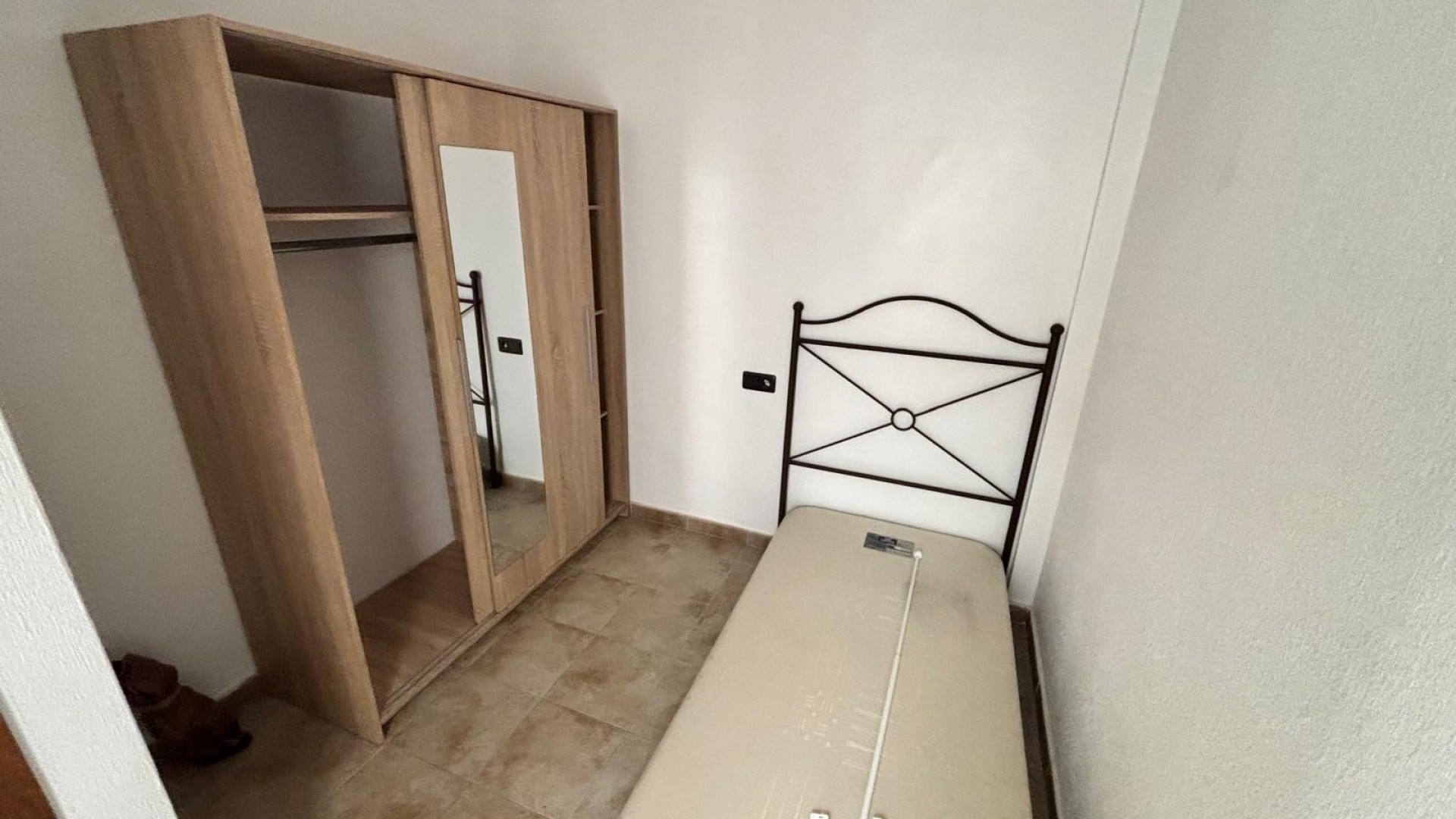 Venta - Casa de pueblo -
Guardamar del Segura - Urbanizaciones