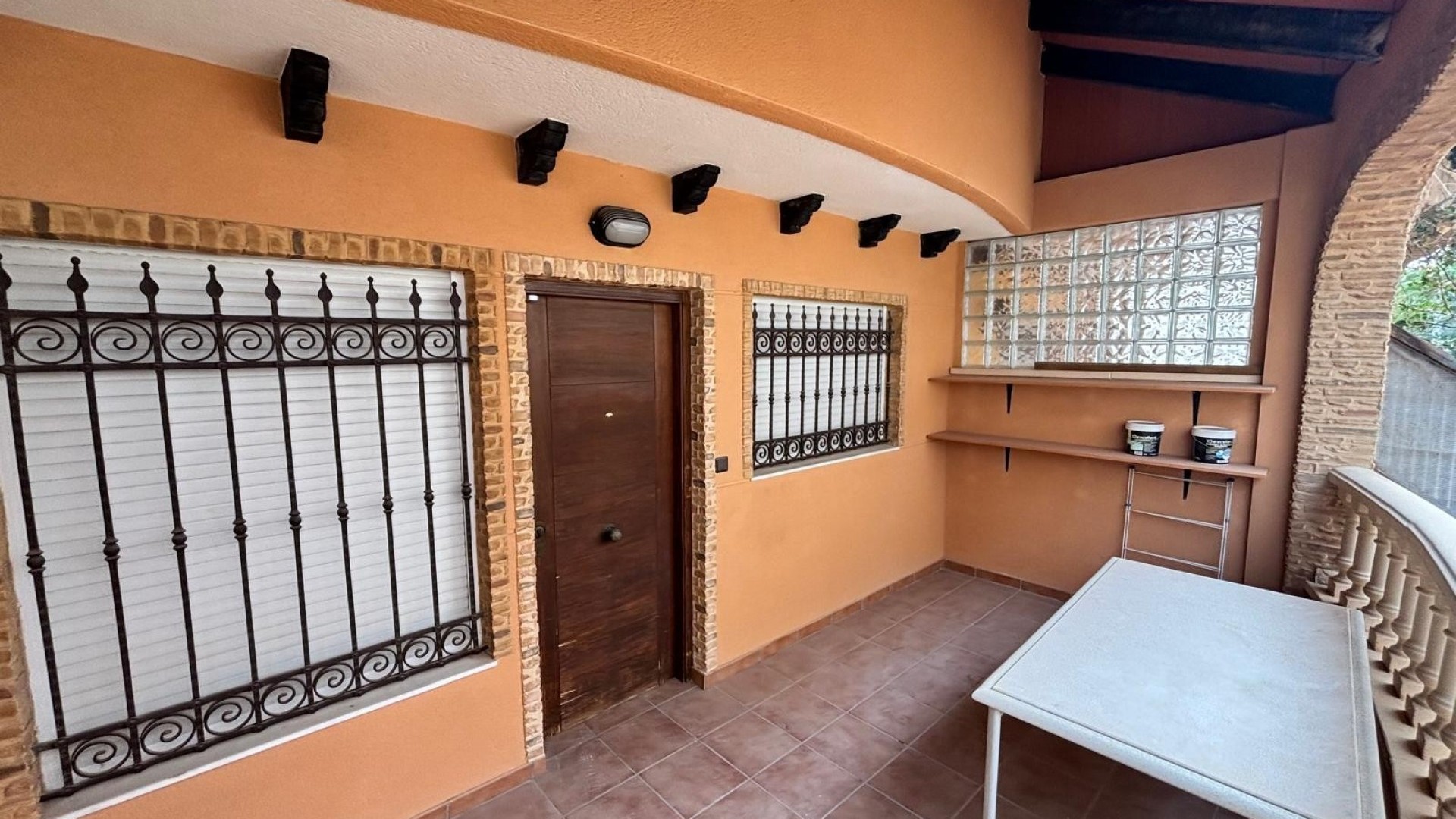 Venta - Casa de pueblo -
Guardamar del Segura - Urbanizaciones