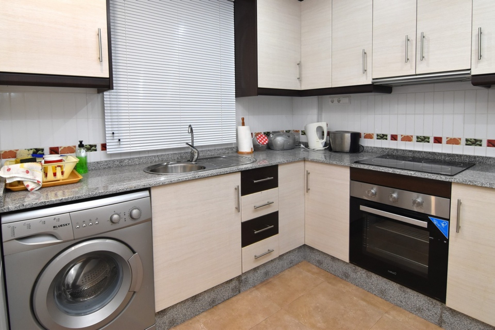 Venta - Casa de pueblo -
Guardamar del Segura