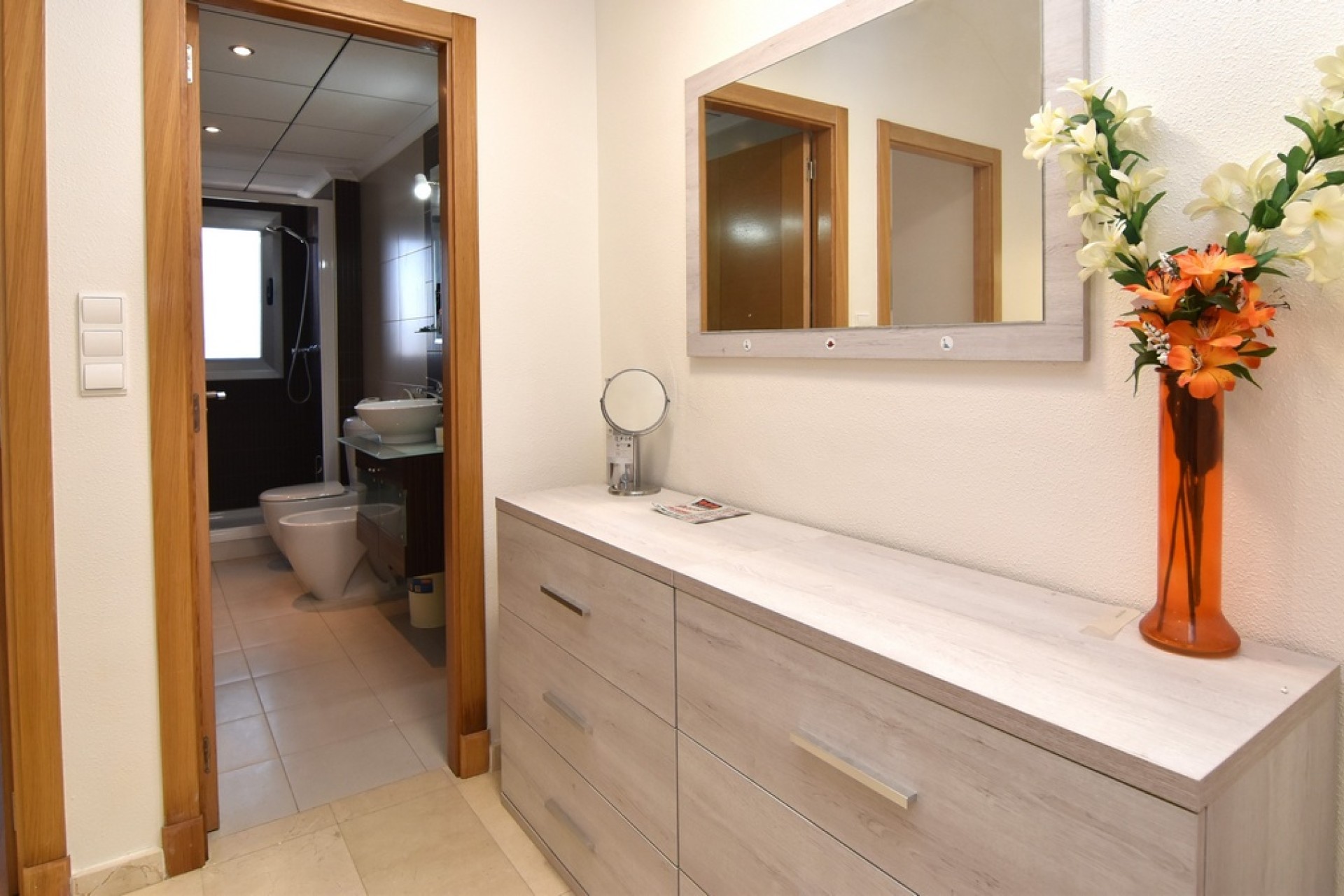 Venta - Casa de pueblo -
Guardamar del Segura