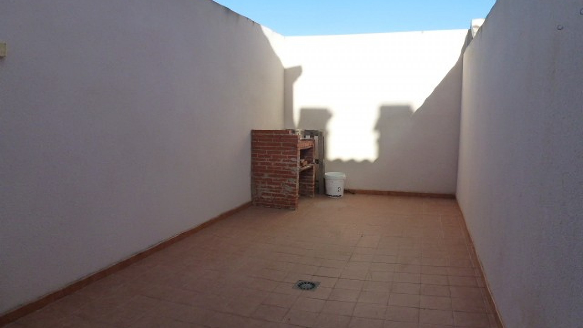 Venta - Casa de pueblo -
Hondón de las Nieves - La Canalosa