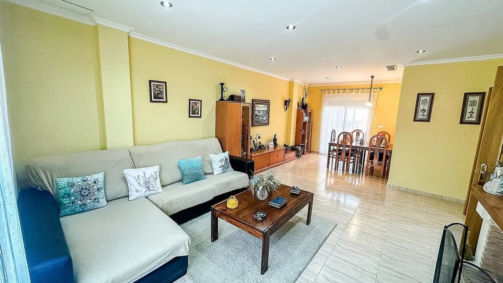 Venta - Casa de pueblo -
Hondón de los Fráiles