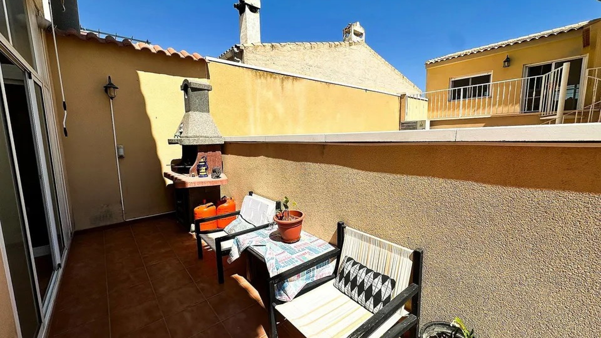 Venta - Casa de pueblo -
Hondón de los Fráiles