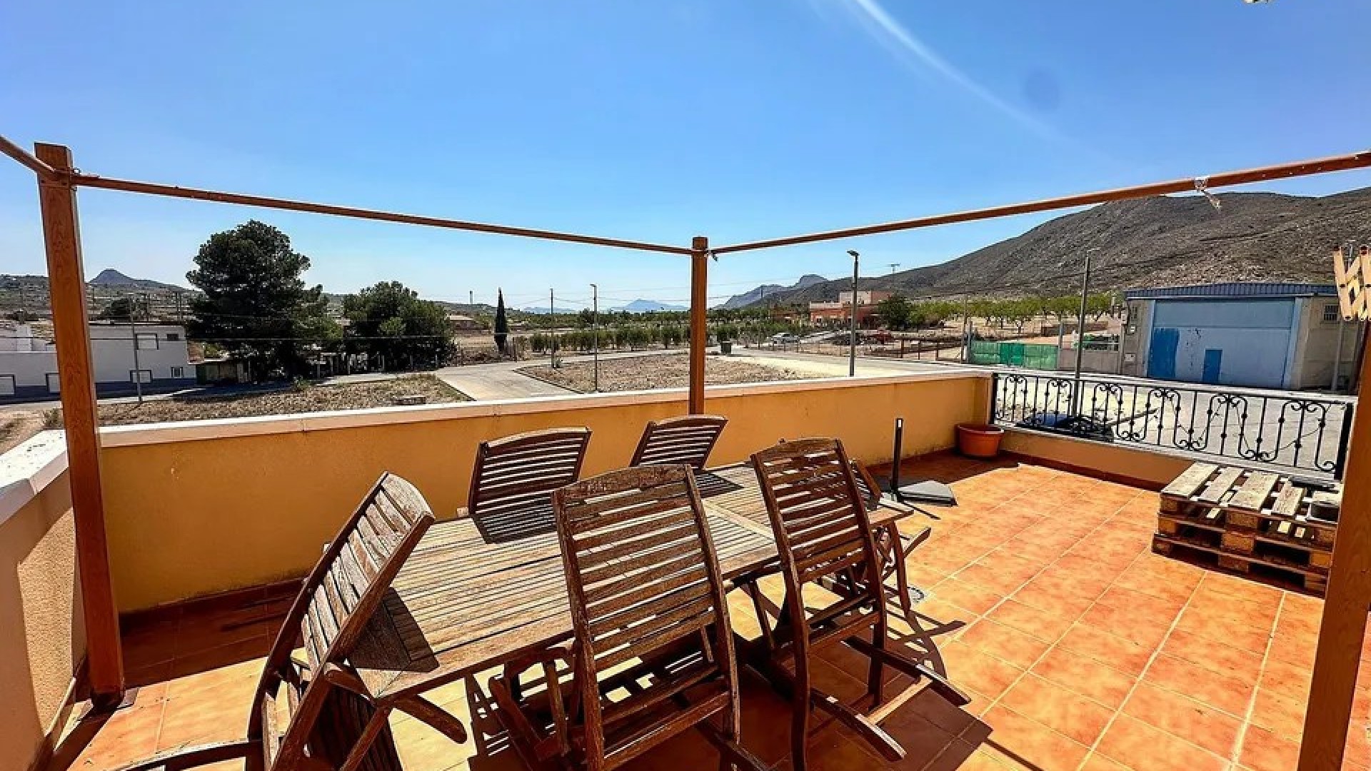 Venta - Casa de pueblo -
Hondón de los Fráiles