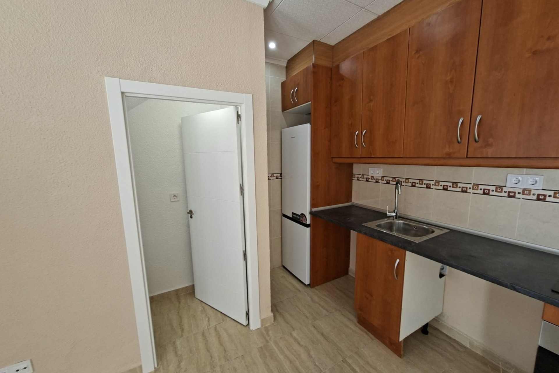 Venta - Casa de pueblo -
La Marina - La Marina - Urbanization
