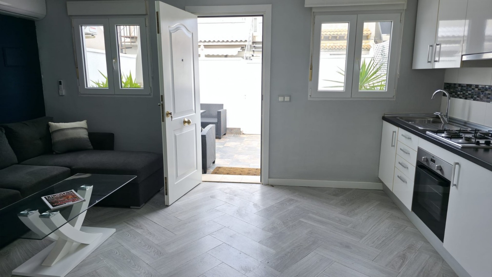 Venta - Casa de pueblo -
La Torreta - Torrevieja