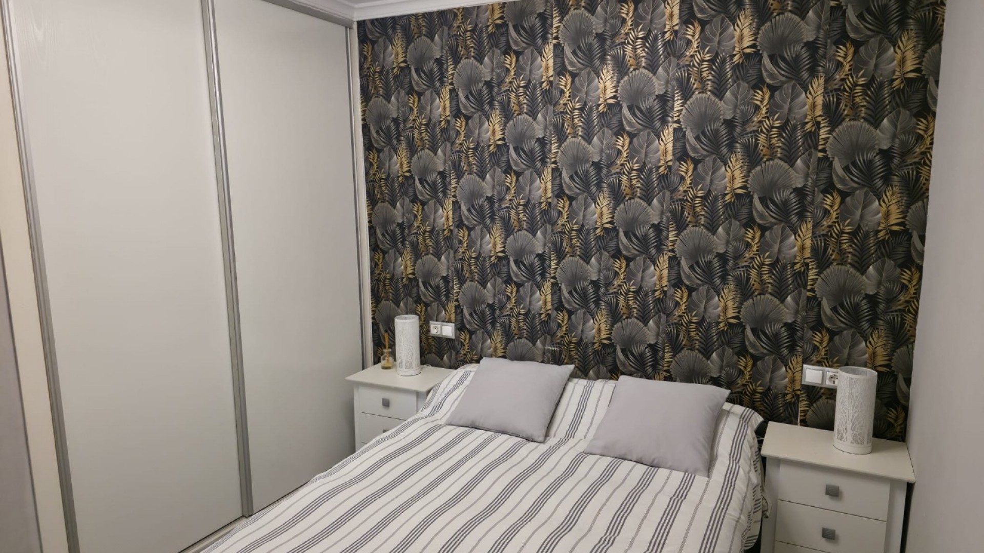 Venta - Casa de pueblo -
La Torreta - Torrevieja