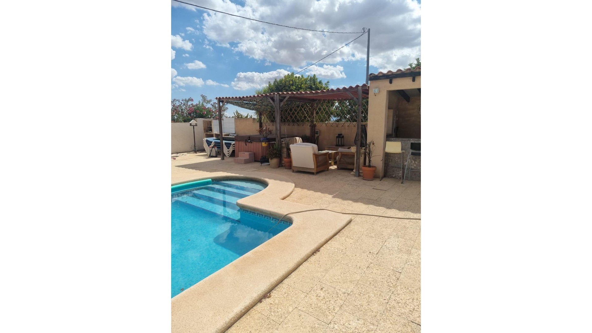 Venta - Casa de pueblo -
Lel - Lel Alicante