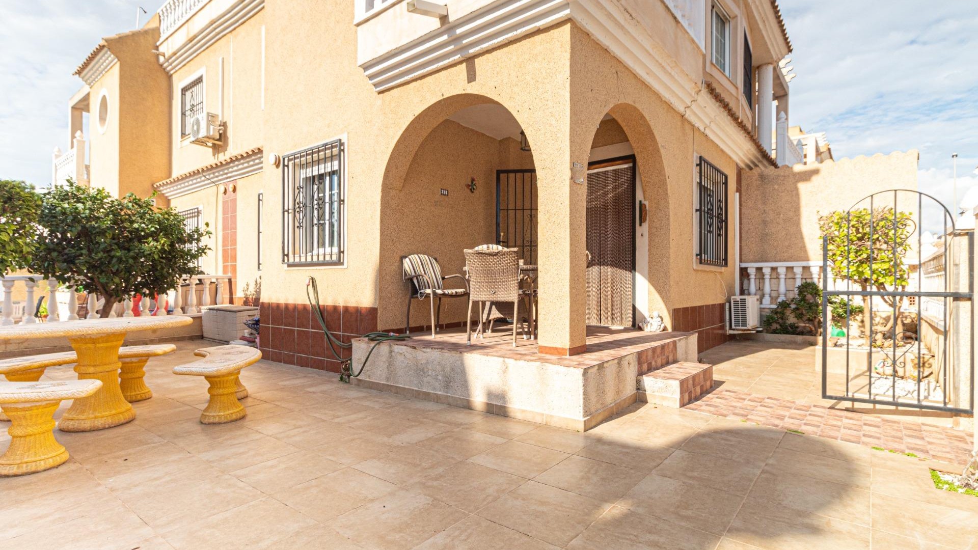 Venta - Casa de pueblo -
Orihuela Costa - Cabo Roig