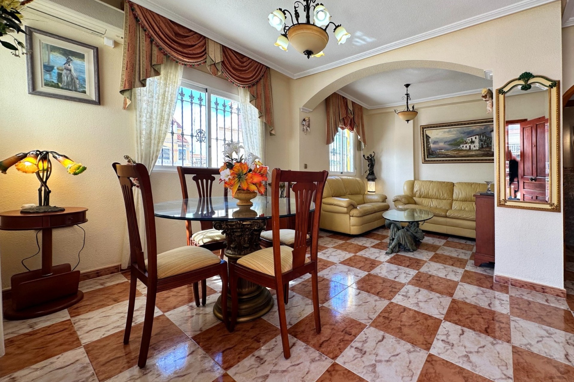 Venta - Casa de pueblo -
Orihuela Costa - Costa Blanca