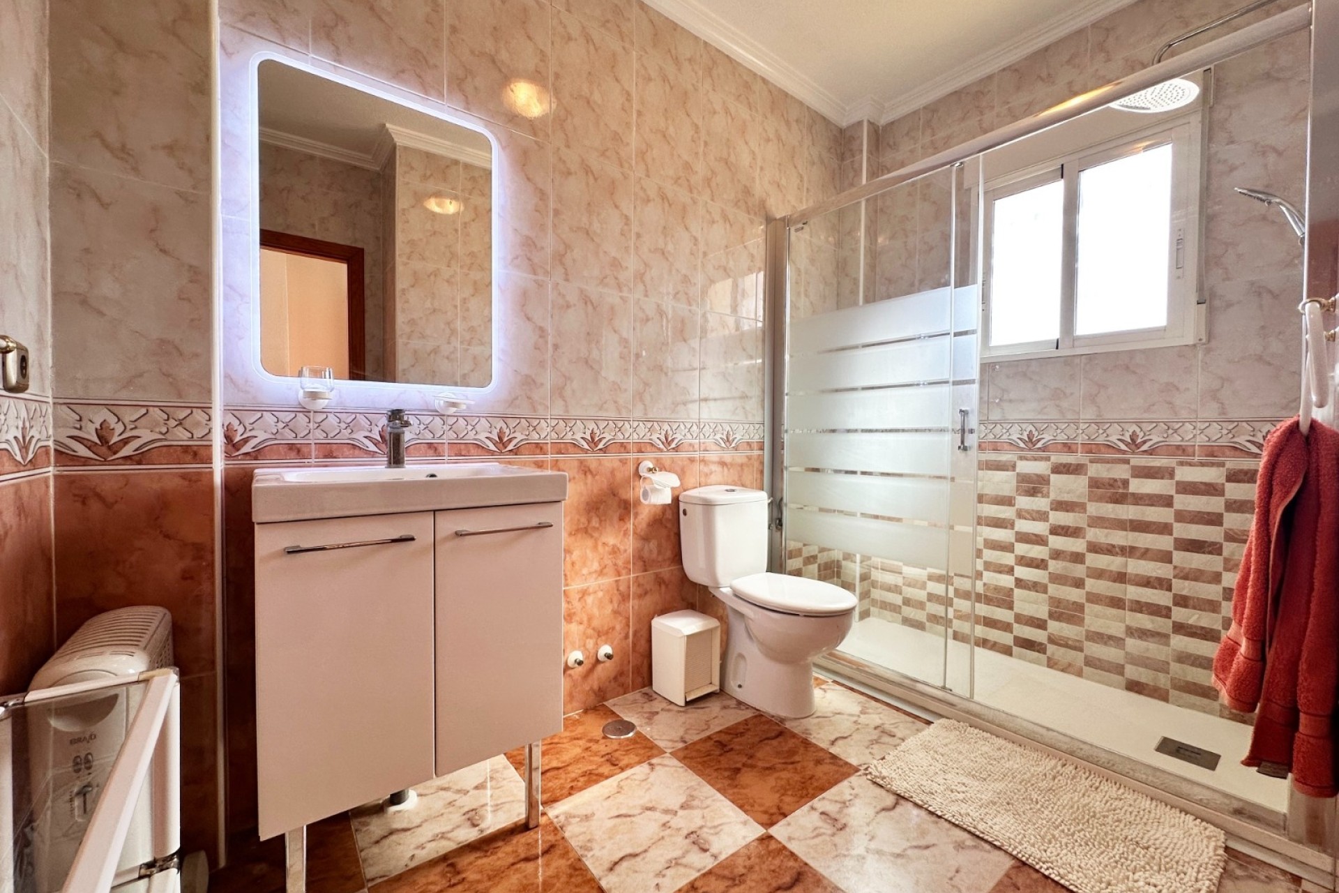 Venta - Casa de pueblo -
Orihuela Costa - Costa Blanca