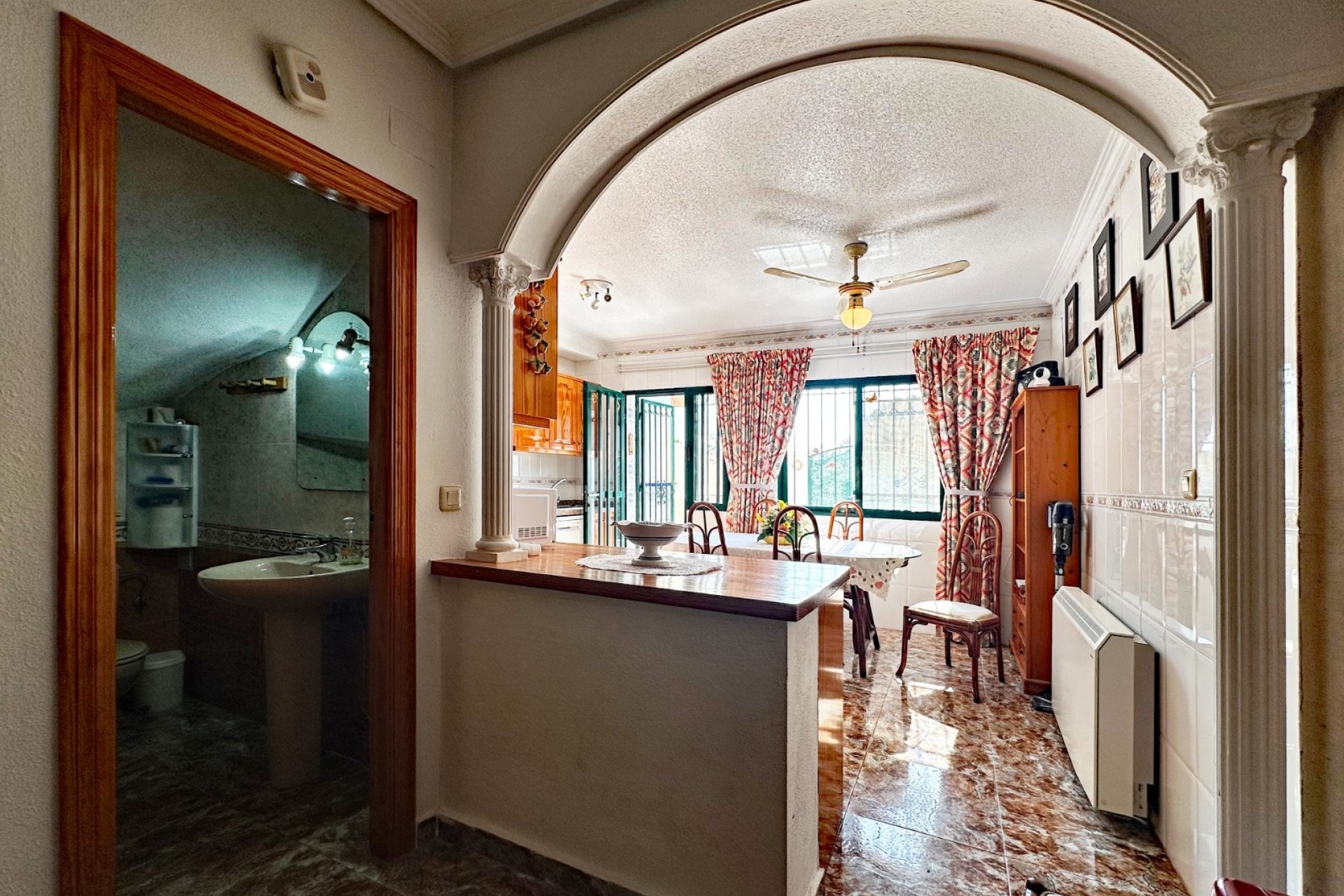Venta - Casa de pueblo -
Orihuela Costa - Costa Blanca